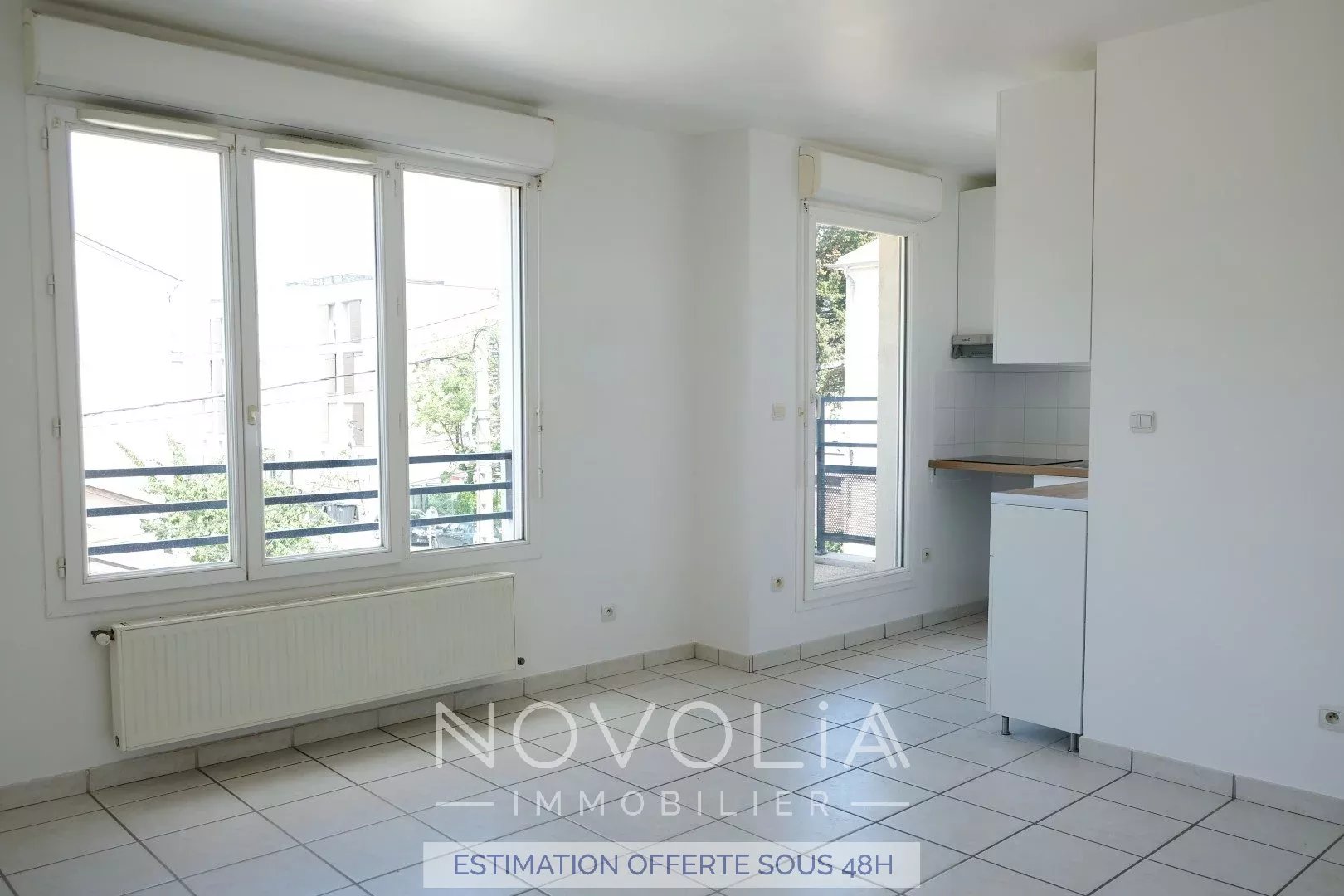 Location Appartement Surface de 38.11 m, 2 pices, Vnissieux (69200)