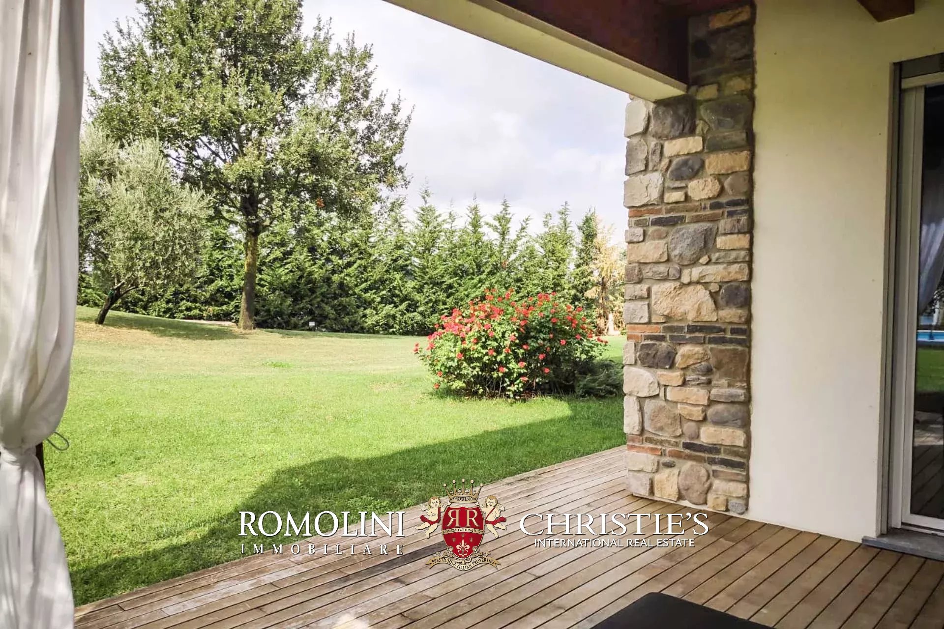 3 Bedroom Villa/Townhouse's Image 27