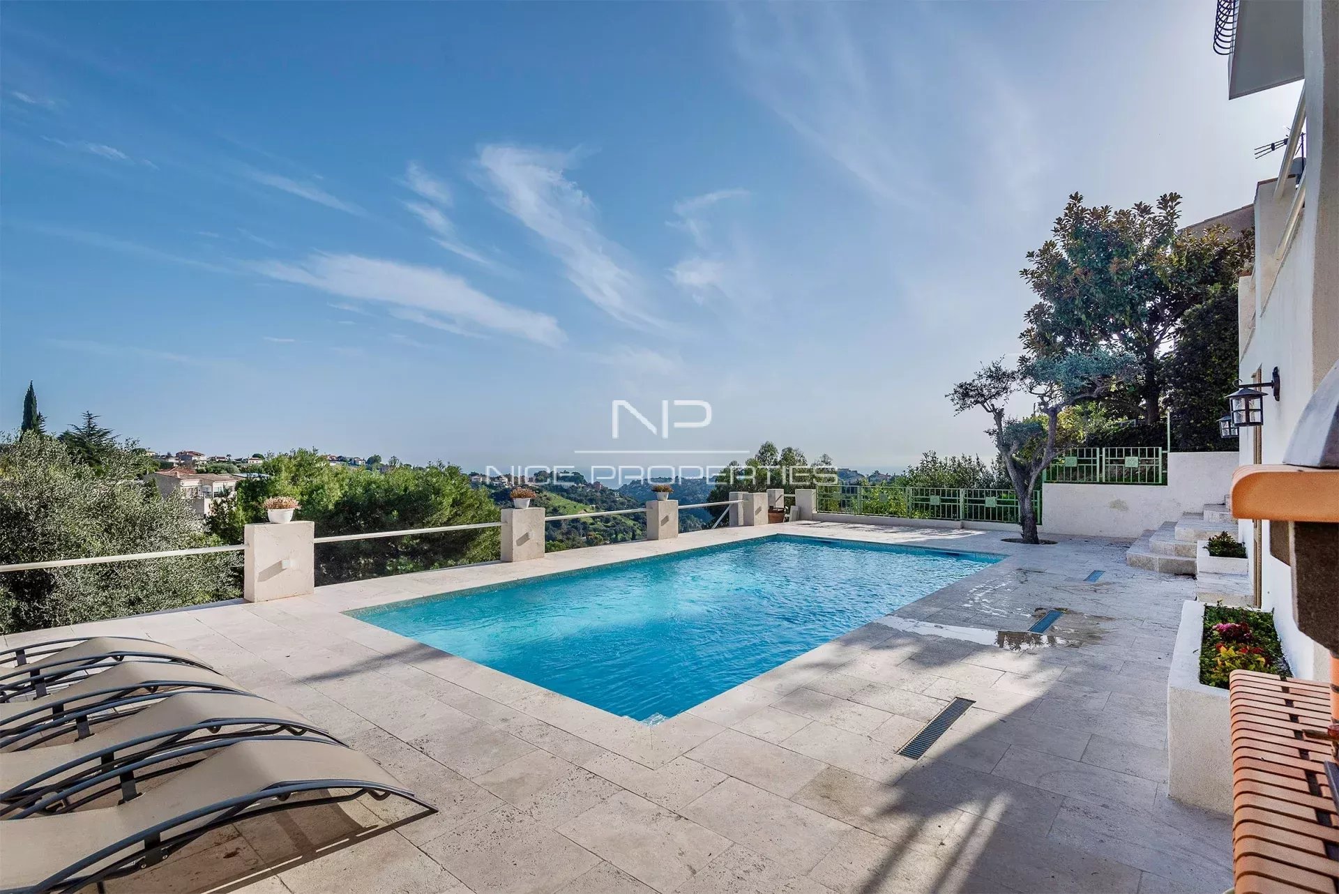 Agence immobilière de NICE PROPERTIES