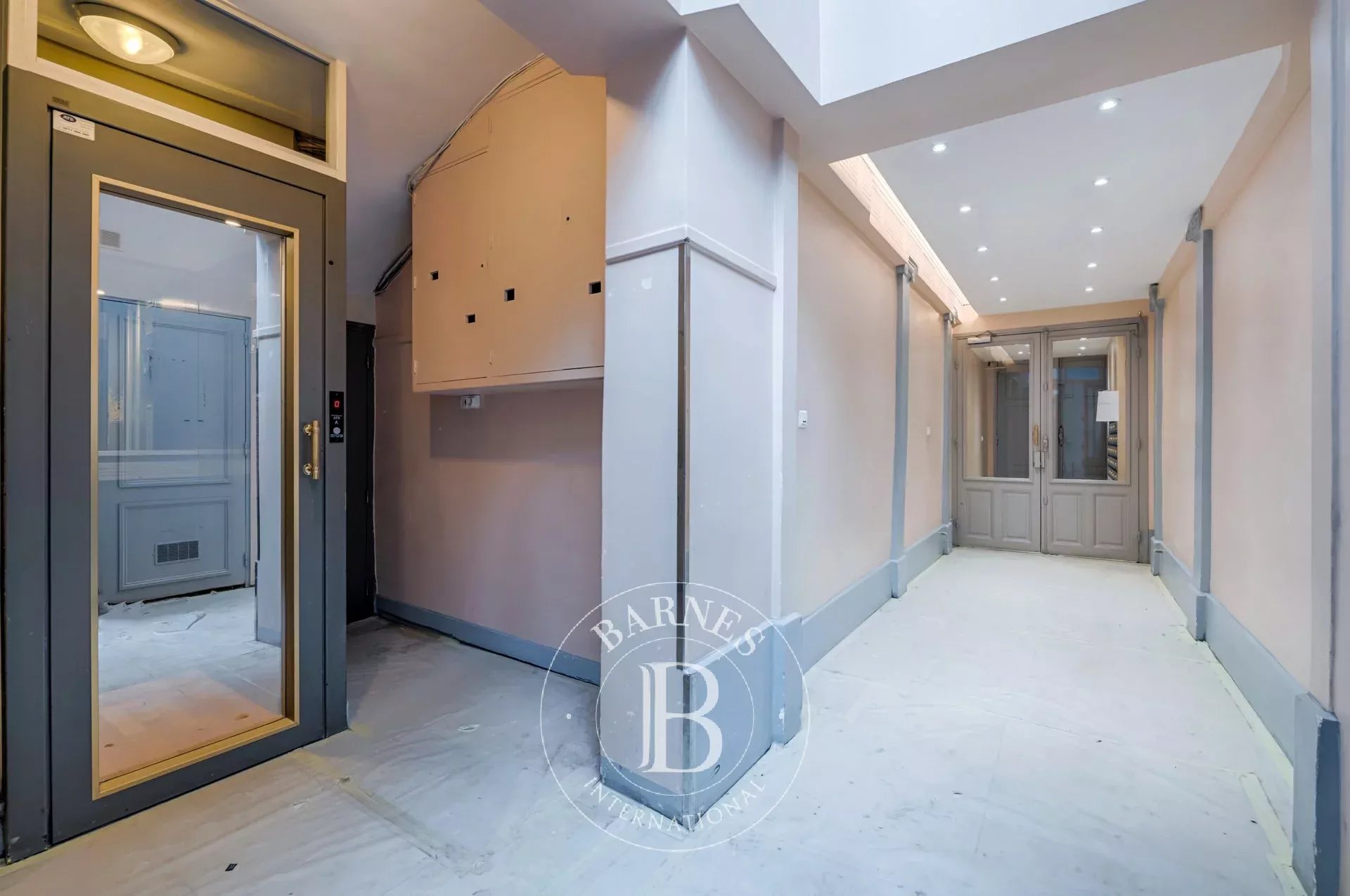 Daire Paris 9ème - picture 14