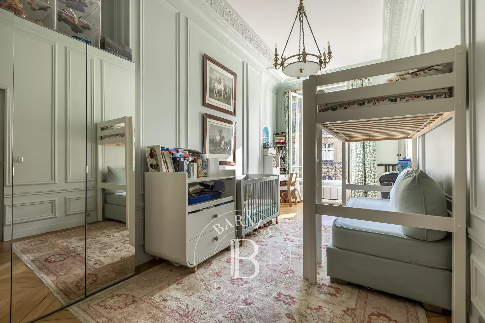 Daire Paris 8ème - picture 12