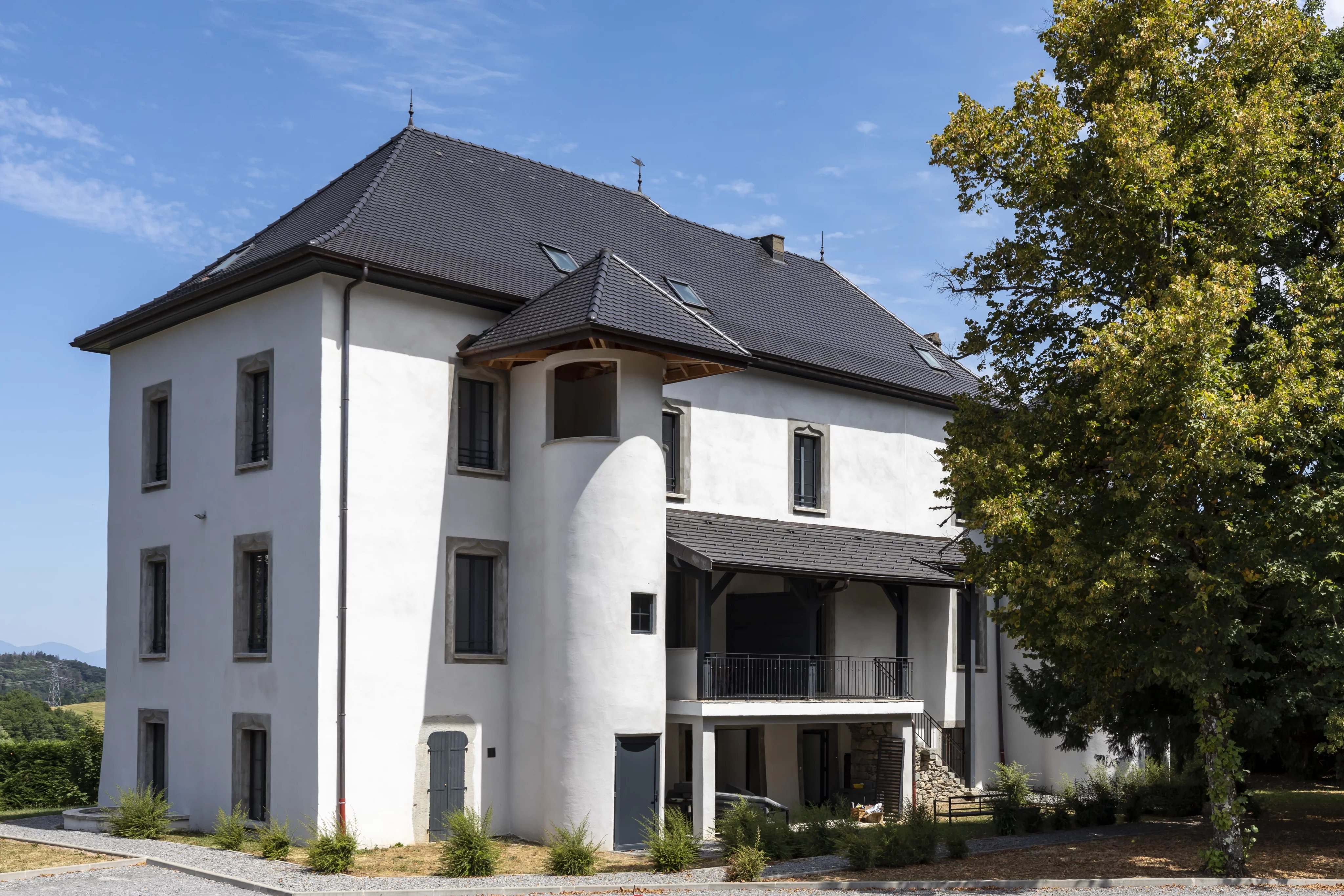 Besondere Immobilie in einem vollständig renovierten Schloss