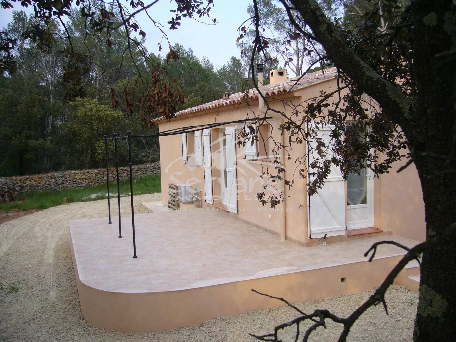CHARMING HOUSE MONTFORT SUR ARGENS T3