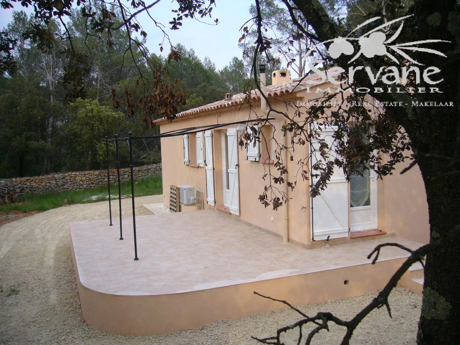 CHARMING HOUSE MONTFORT SUR ARGENS T3