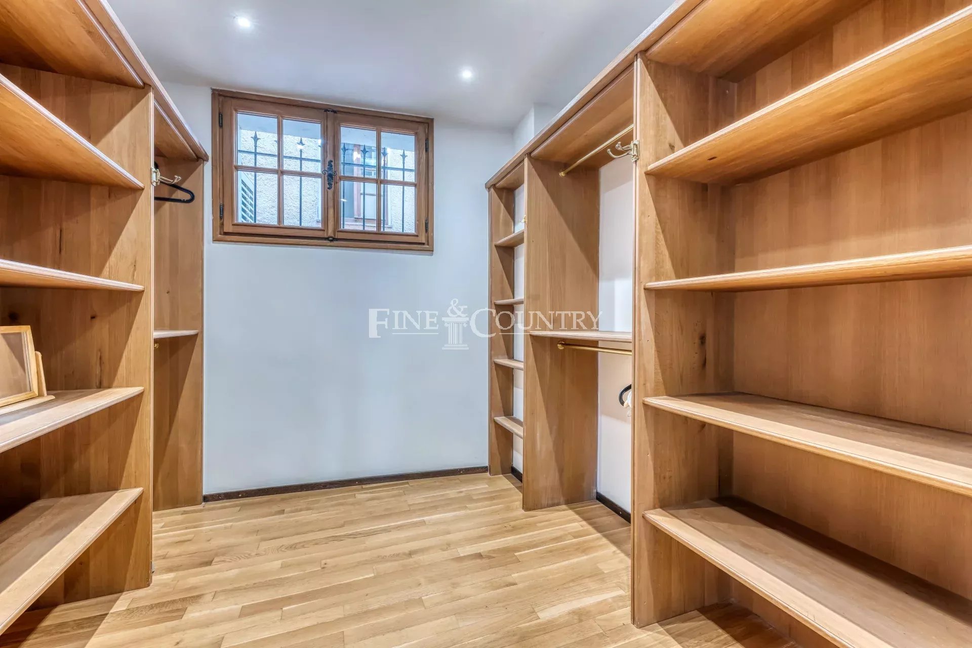 Photo of For sale property in Grasse with sea view