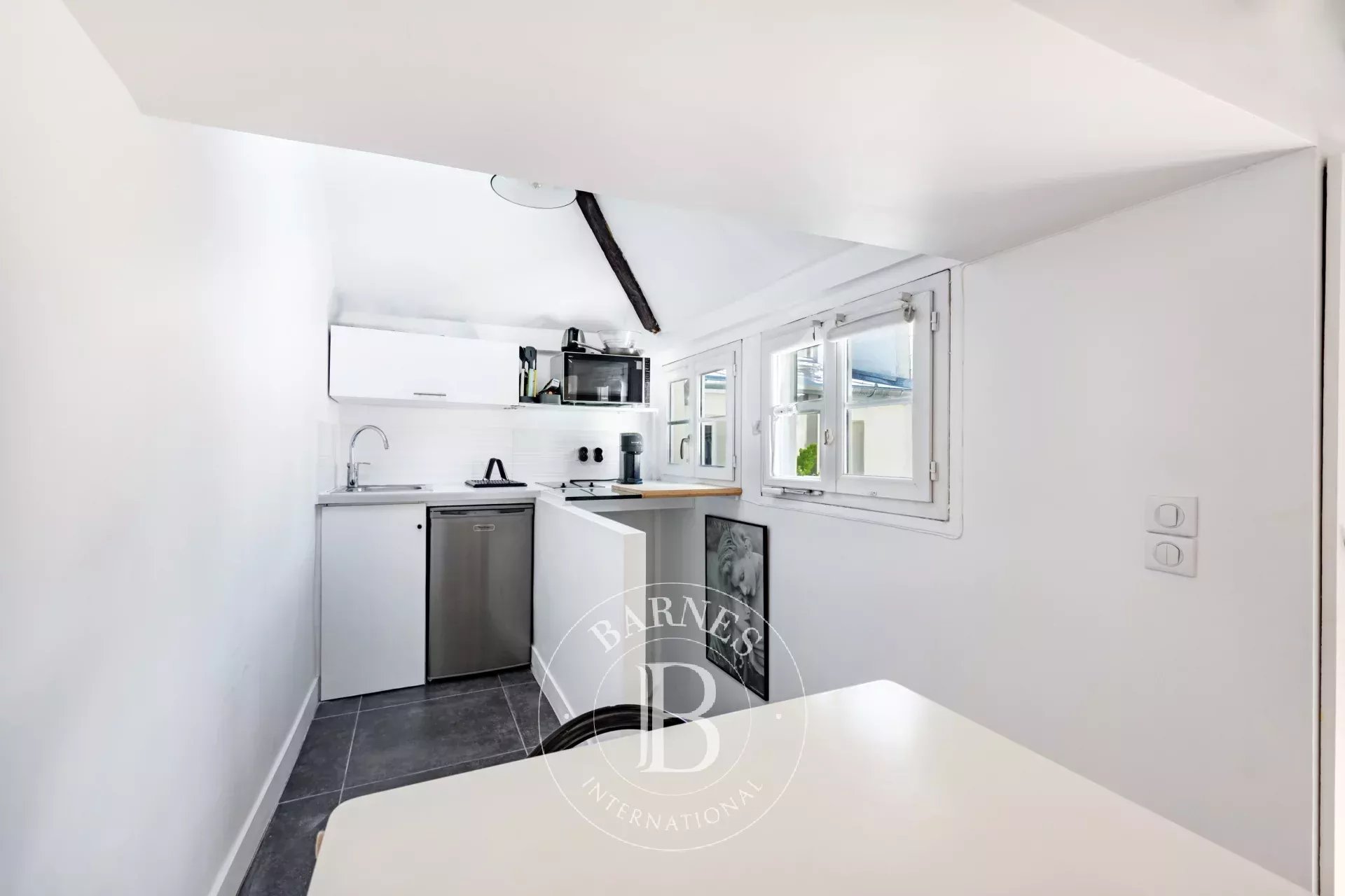 Daire Paris 3ème - picture 7