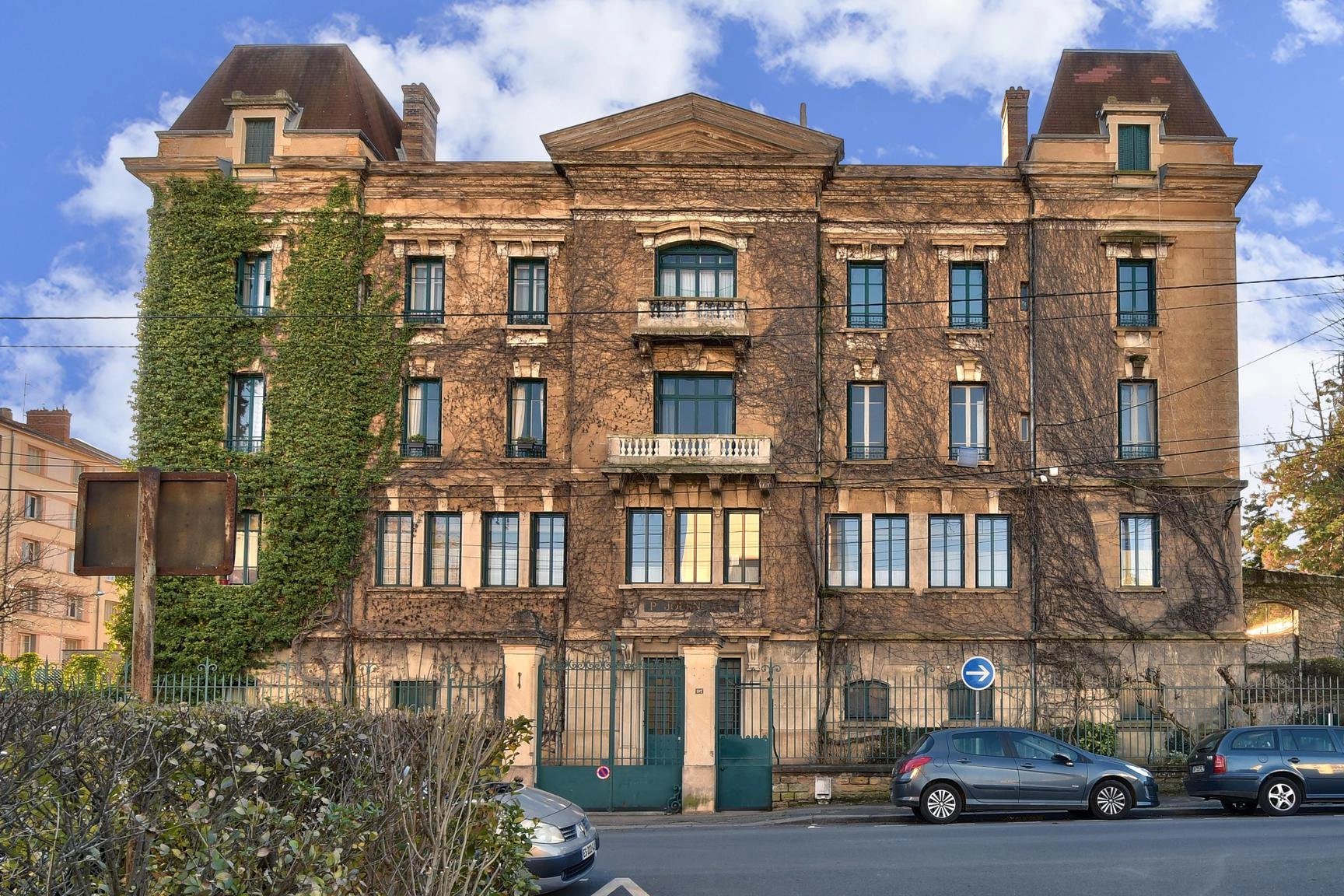 Appartement T3 - Villefranche S/S - Proche gare