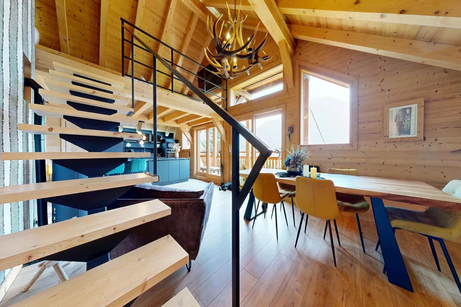 Photo of PASSY - A duplex apartment with two balconies