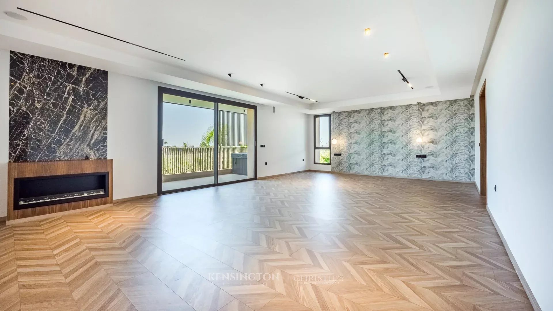 5 Bedroom Villa/Townhouse's Image 14