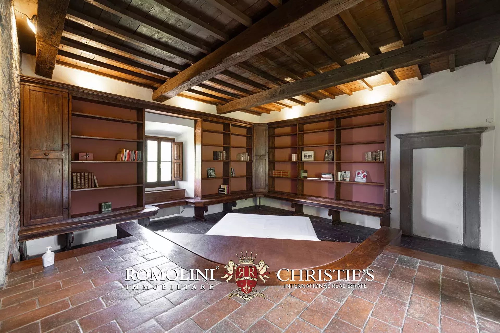 18 Bedroom Chateau's Image 63