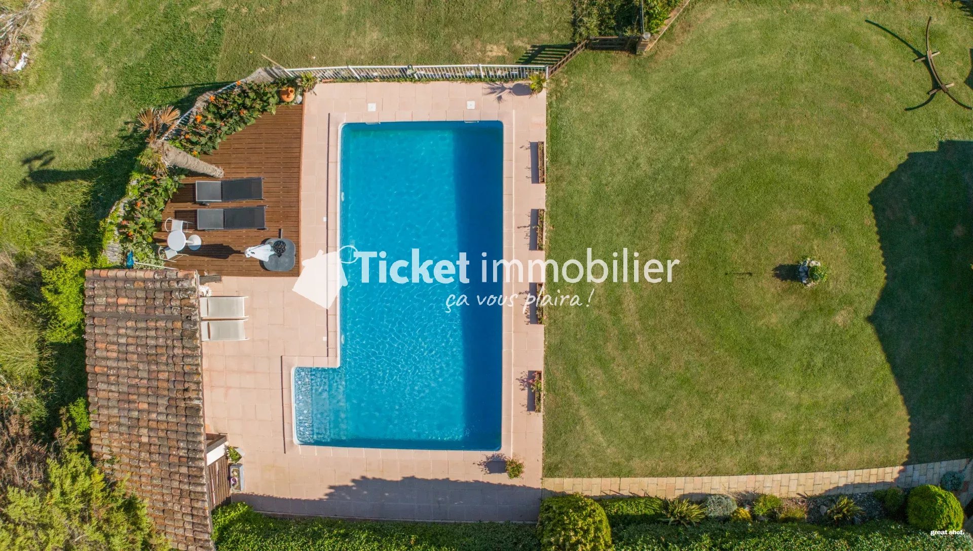 THIL - Maison T5 de 226m2 avec piscine, terrain de 9000m2 et dépendance à rénover — photo 20