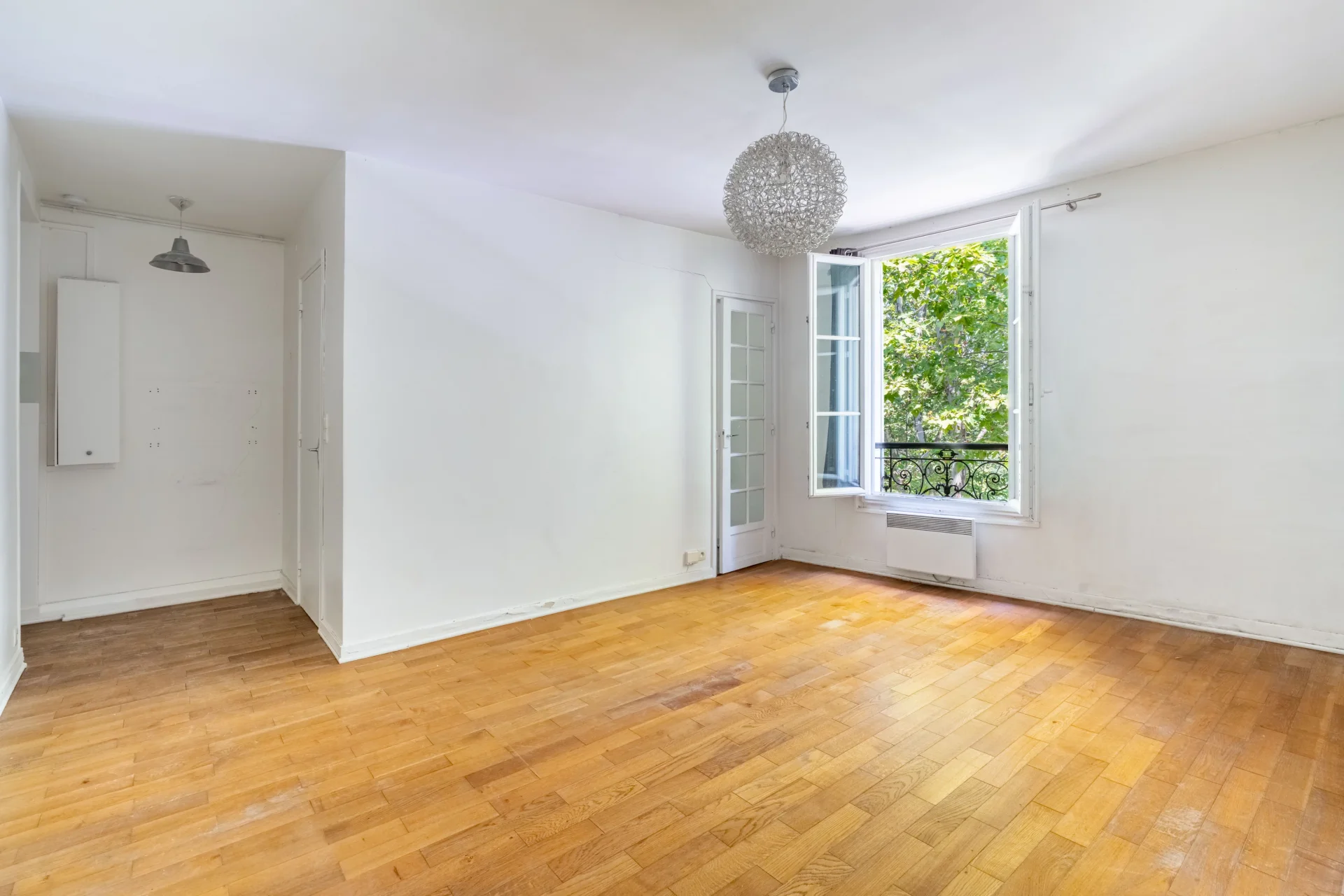Neuilly-sur-Seine - SABLONS / ROLLED