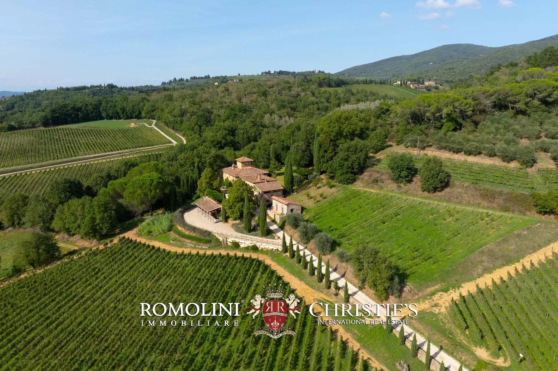 5 Bedroom Vineyard's Image 4