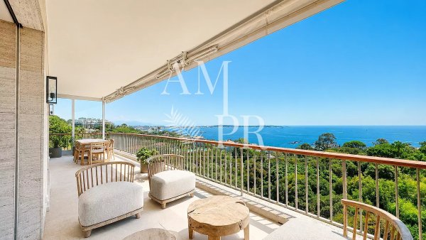 EXCLUSIVE – Exceptional Apartment of 121sqm( 90,06sqm) in Cannes Californie — photo 1