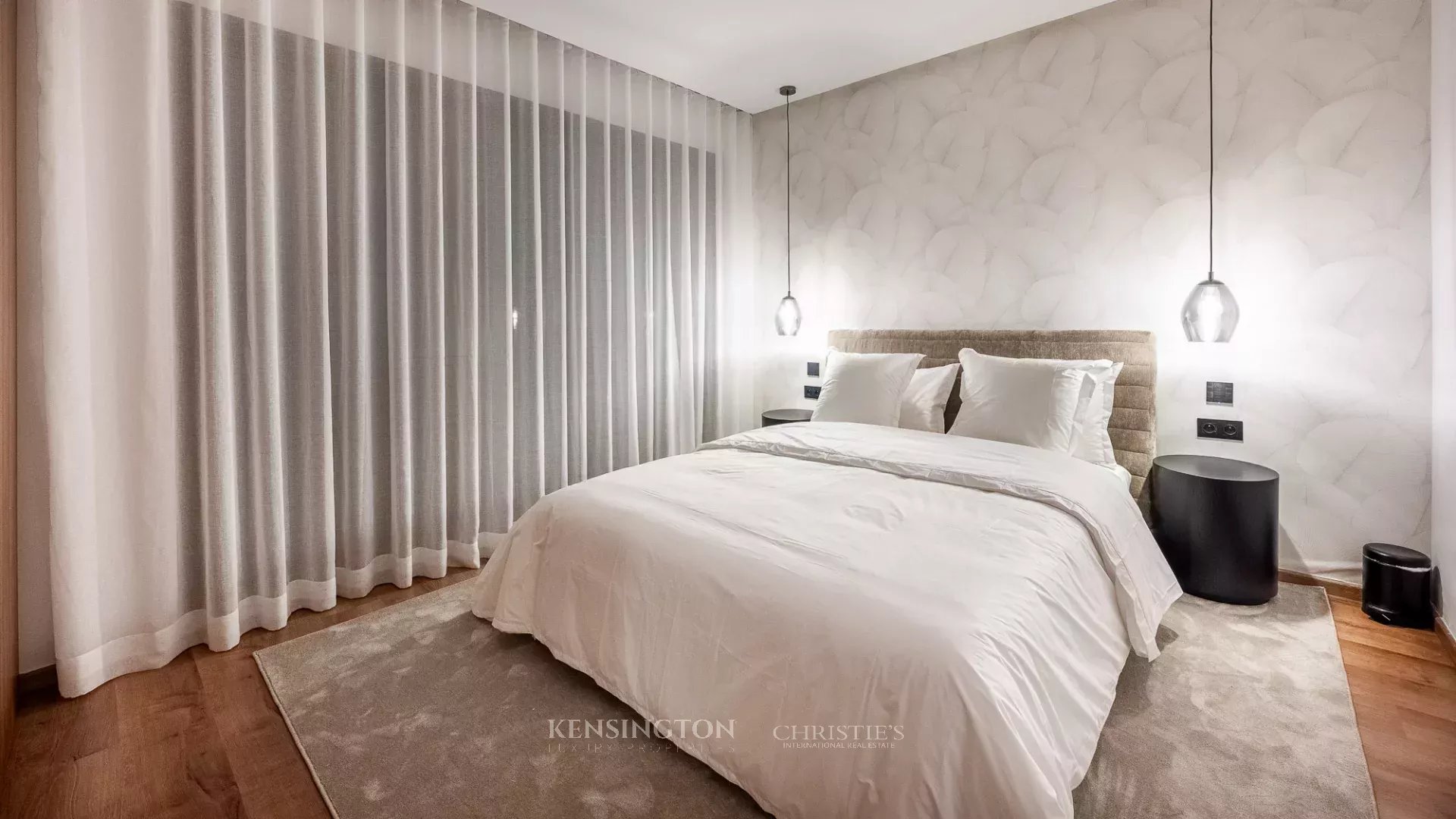 4 Bedroom Villa/Townhouse's Image 23
