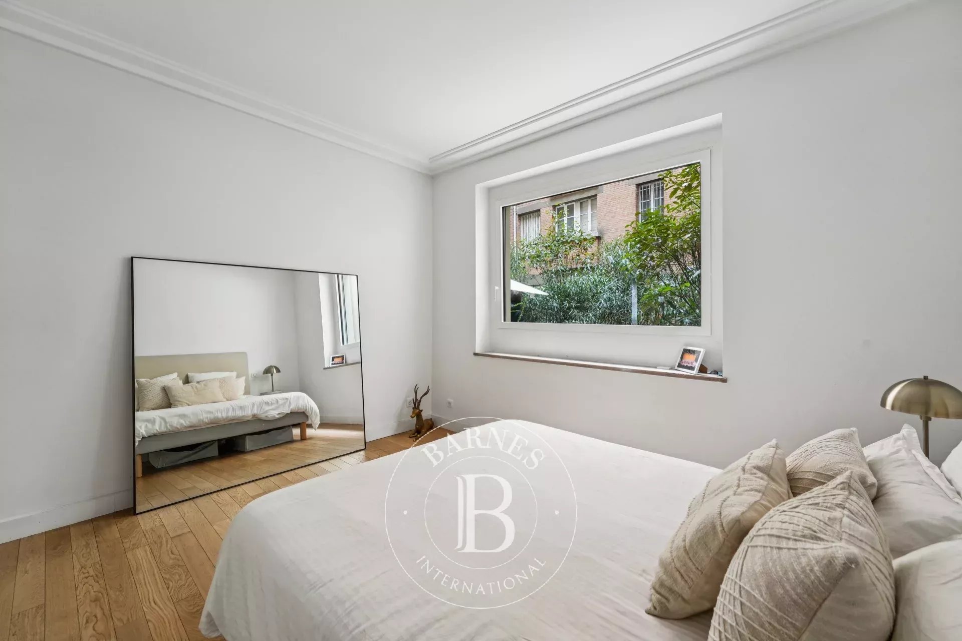 Daire Paris 7ème - picture 9