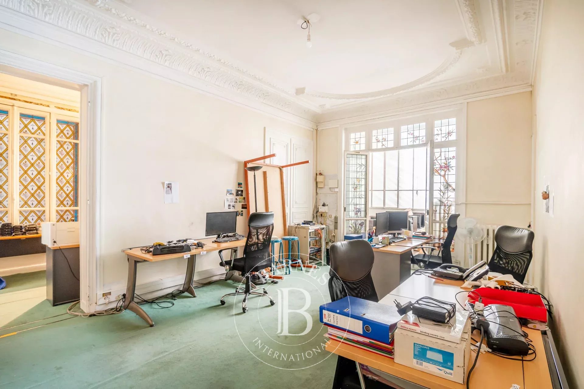 Daire Paris 8ème - picture 4