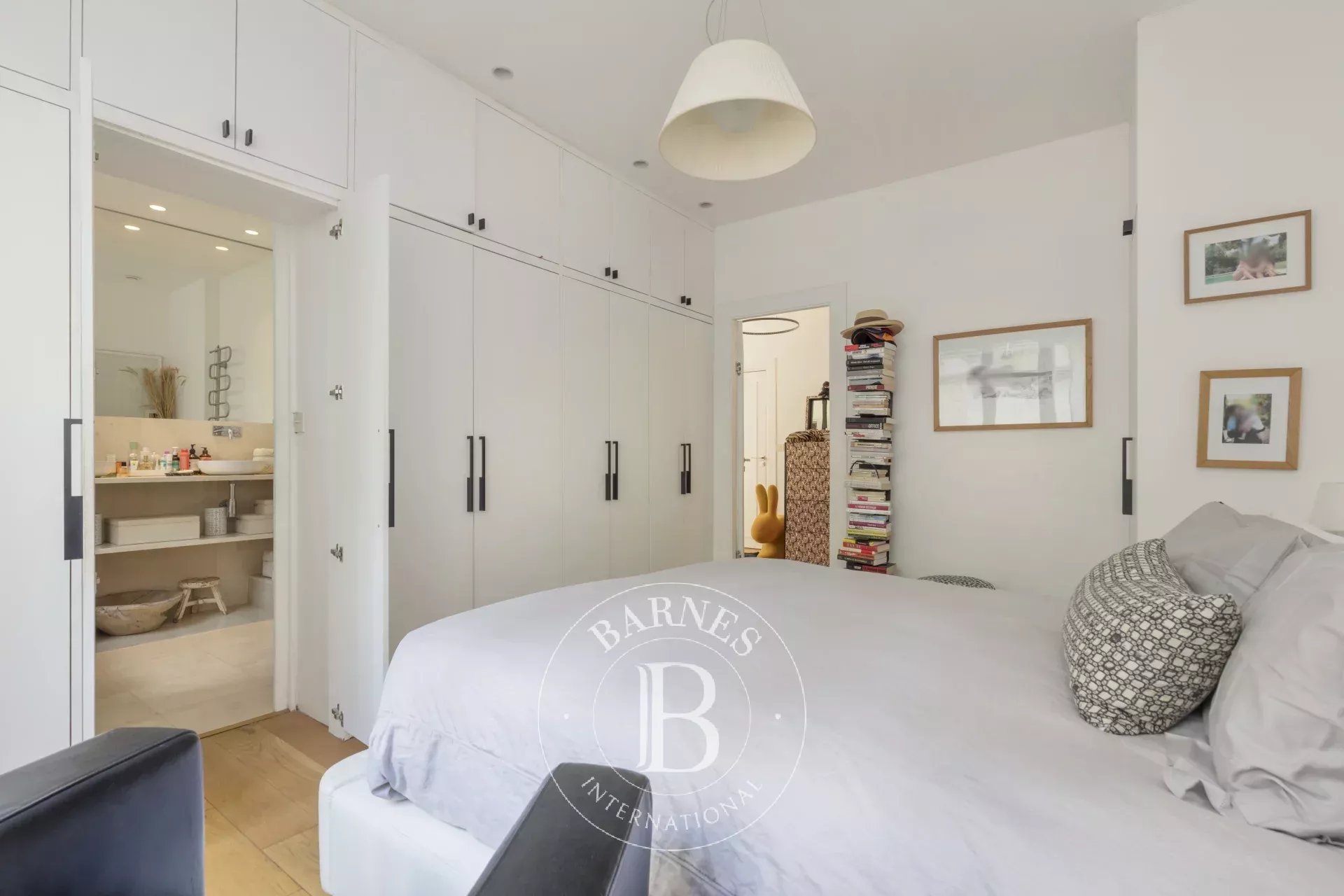 Daire Paris 8ème - picture 8