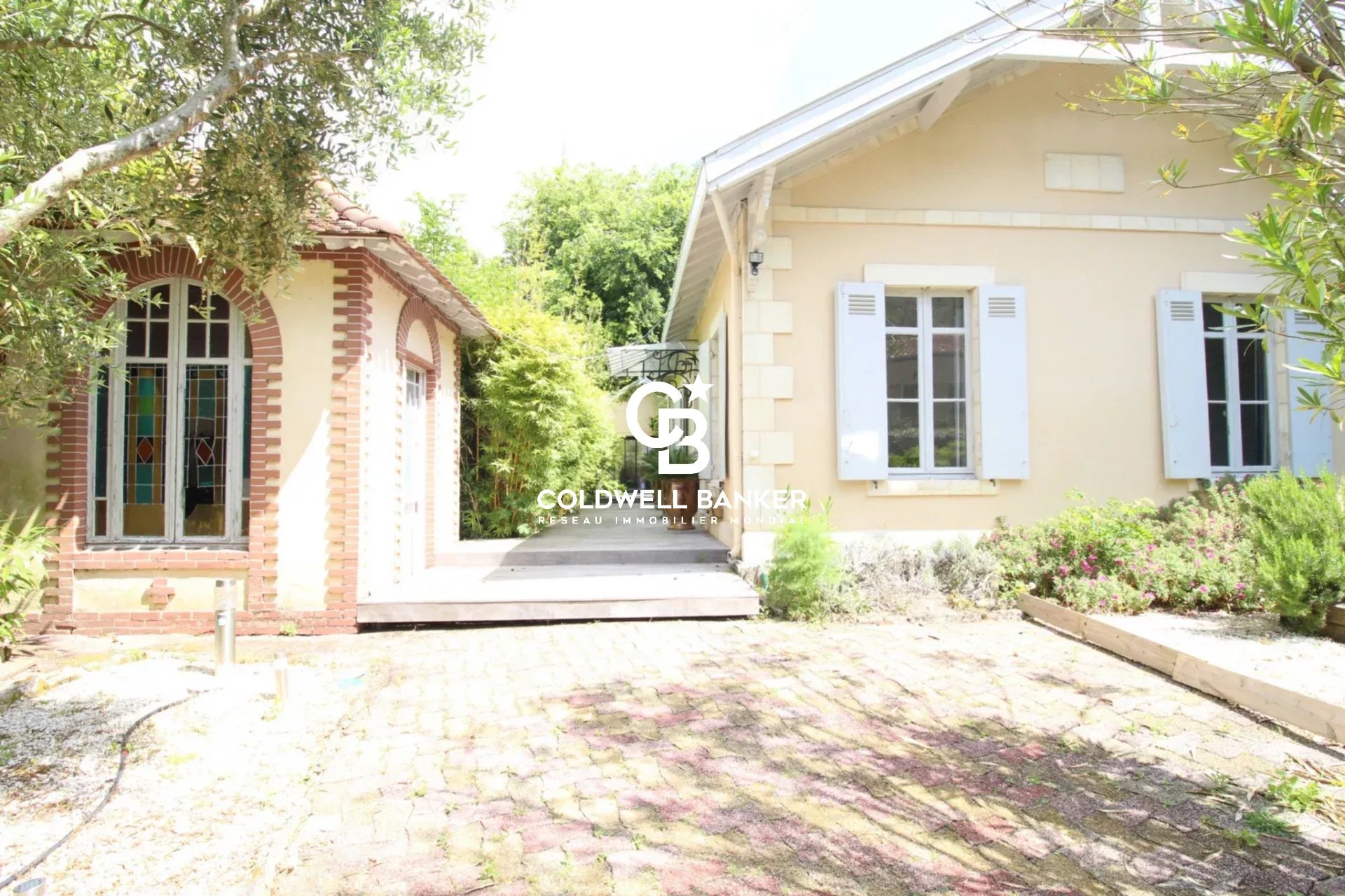 Agence immobilière de Silver Coast Int. Realty