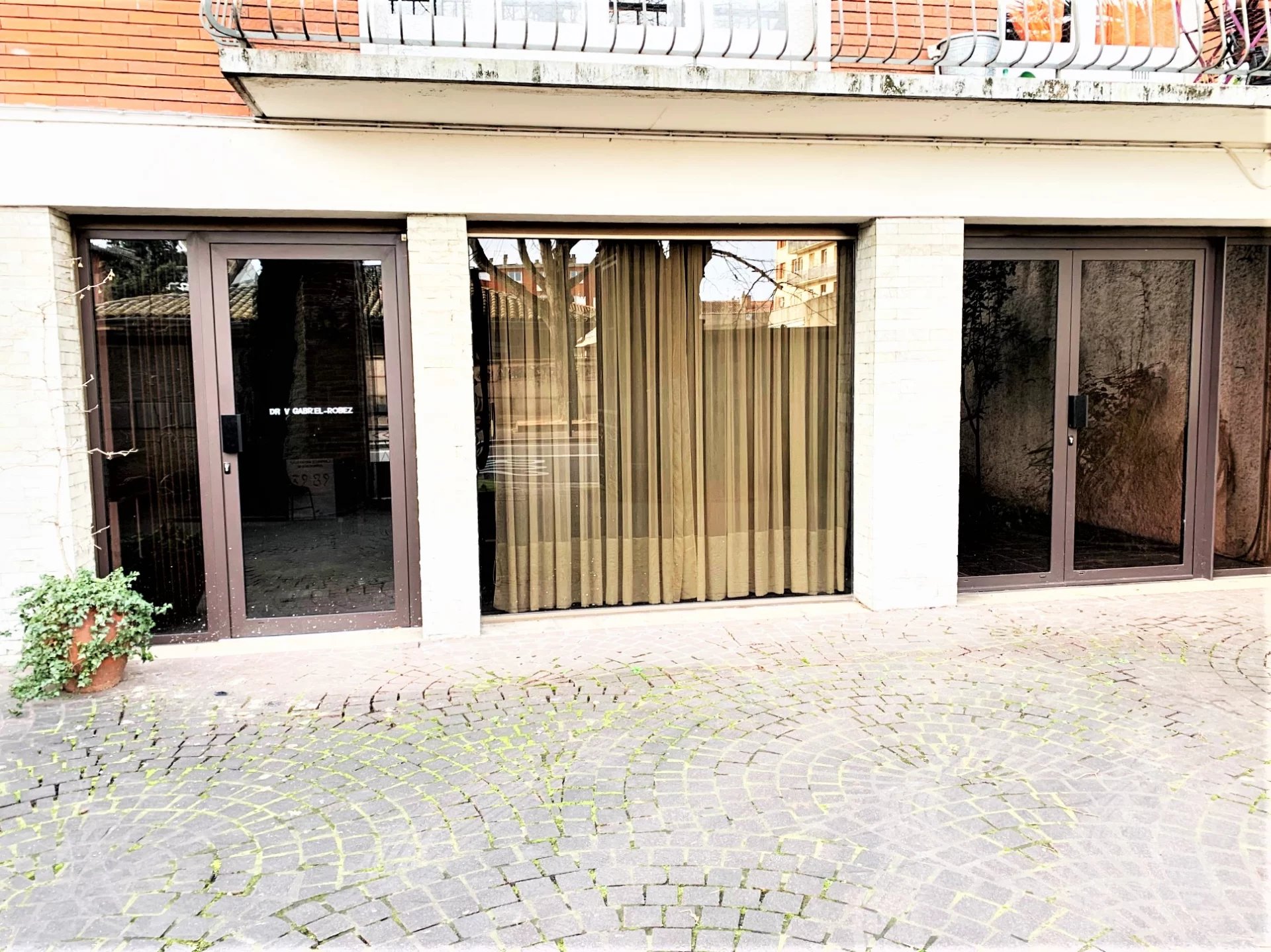 Agence immobilière de 