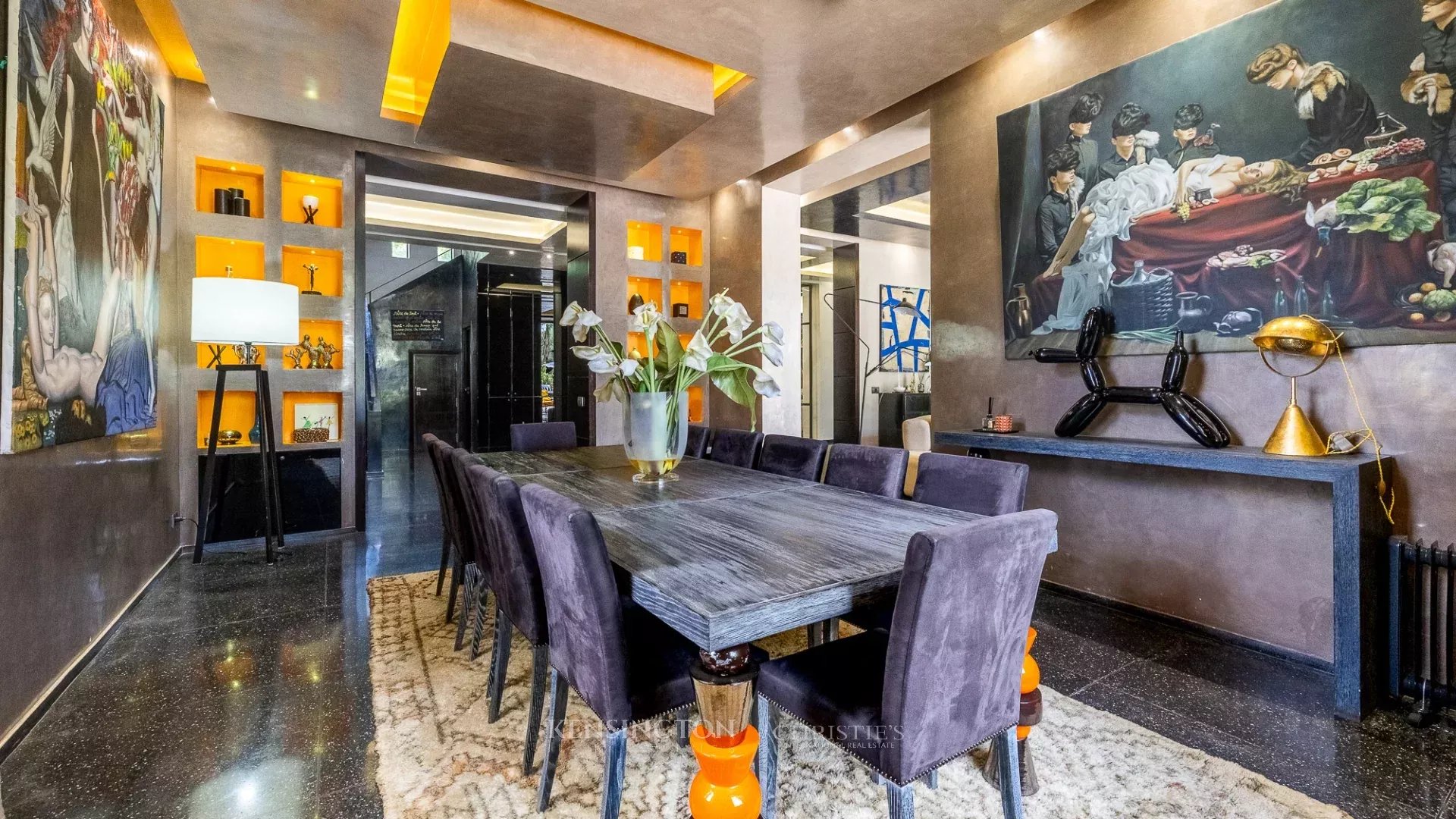 6 Bedroom Villa/Townhouse's Image 11