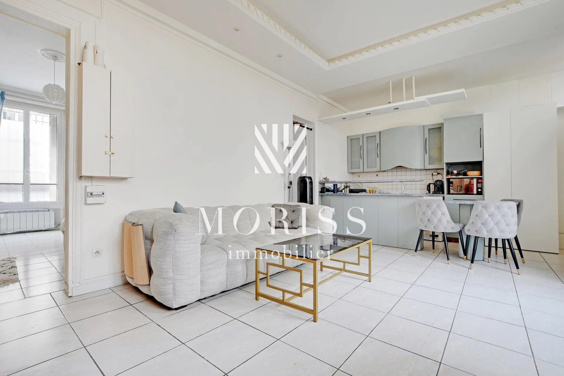 APPARTEMENT TROIS PIÈCES - RUE SIMART - 75018 PARIS - Image Array