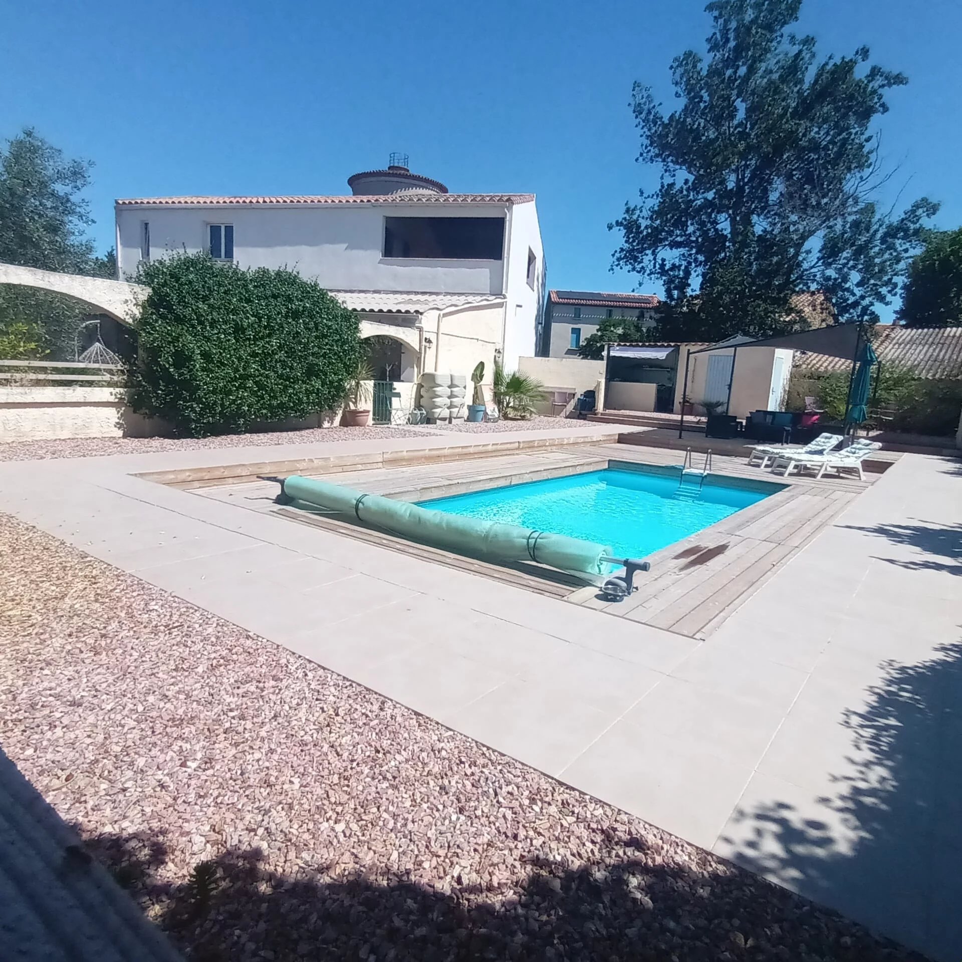 Trausse - Maison de village, 5 chambres et piscine