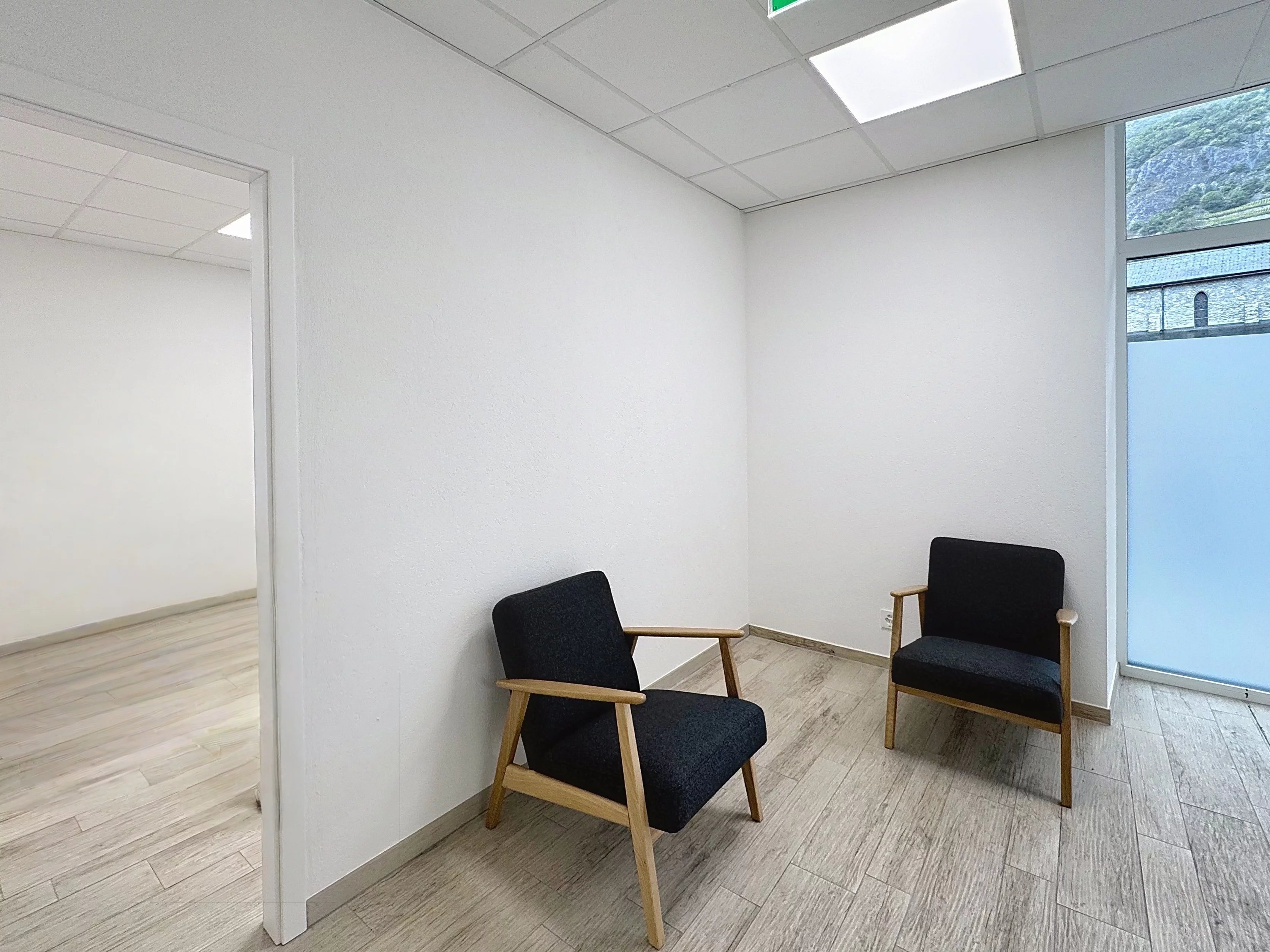 Local commercial à vendre à Ardon