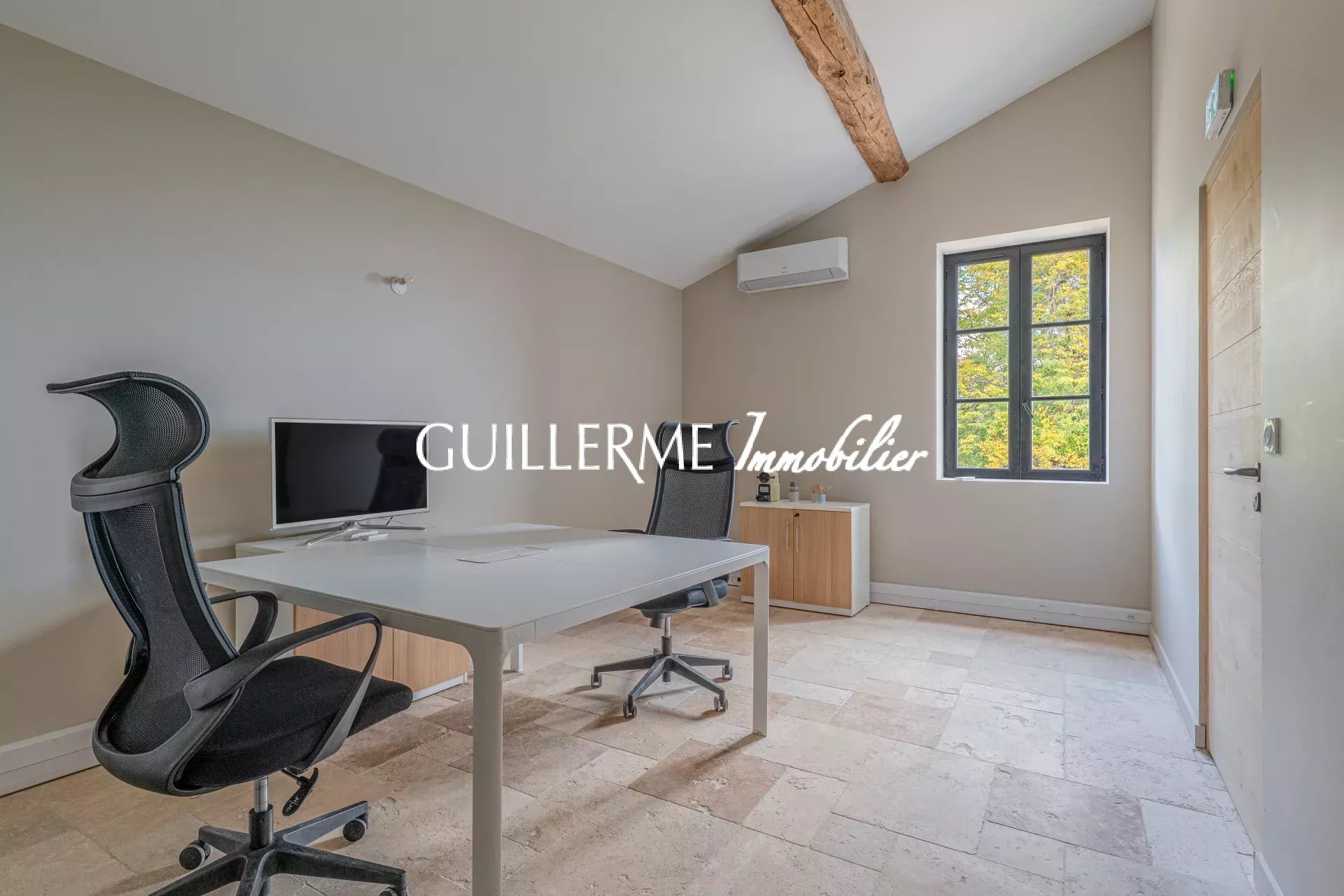 Agence immobilière de 