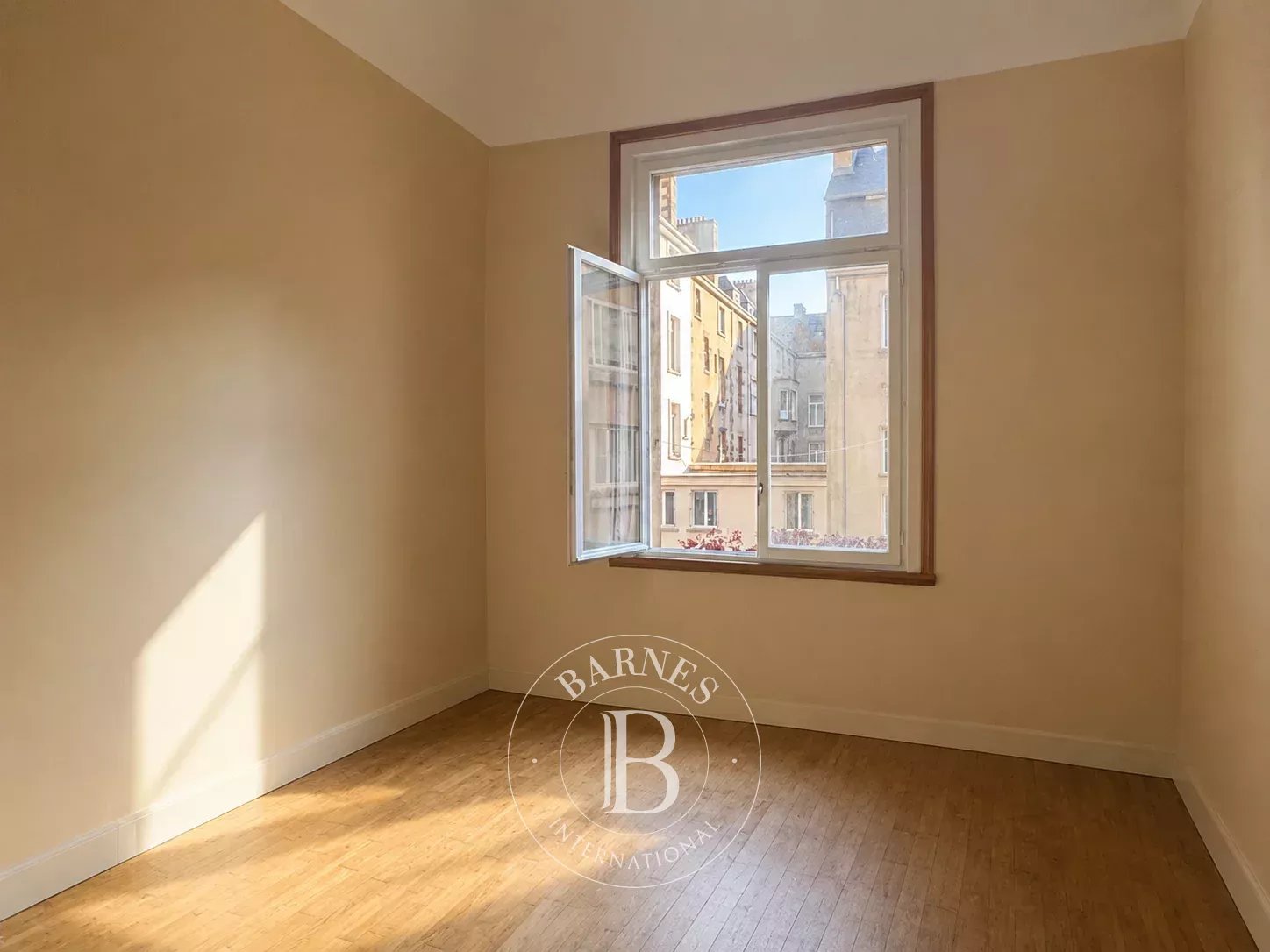 Appartement Saint-Malo  -  ref 87180809 (picture 3)