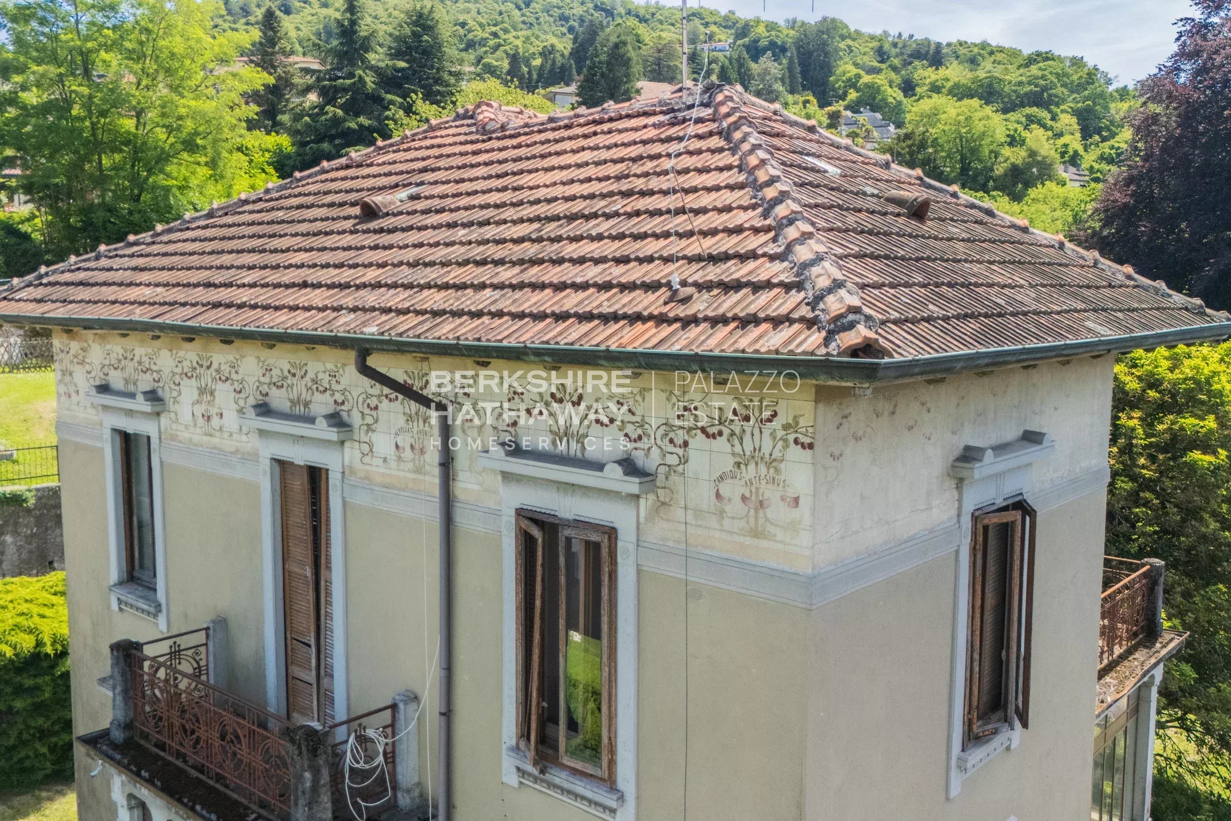 Villa in Germignaga - Image 4