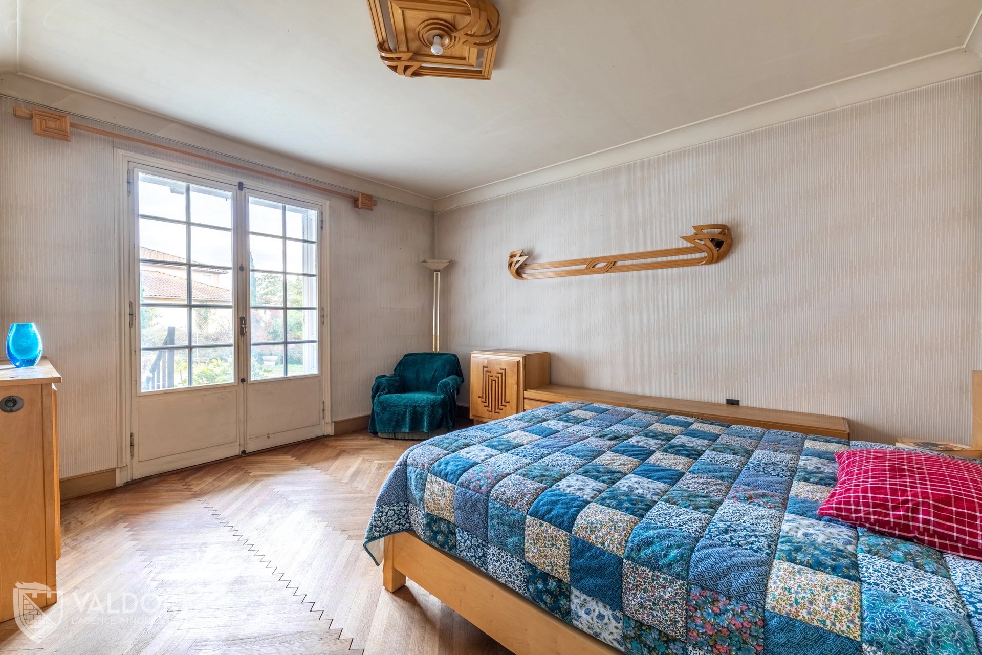 Maison atypique de 190 m² avec grand terrain