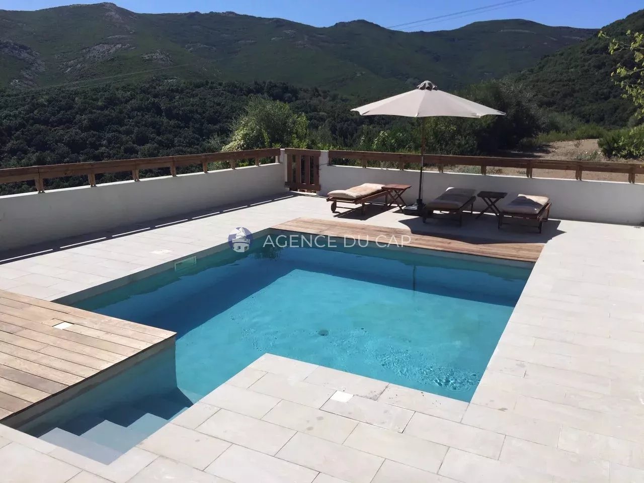 Agence immobilière de 