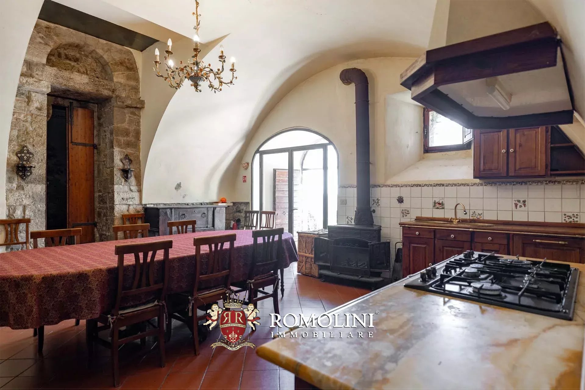8 Bedroom Chateau's Image 21