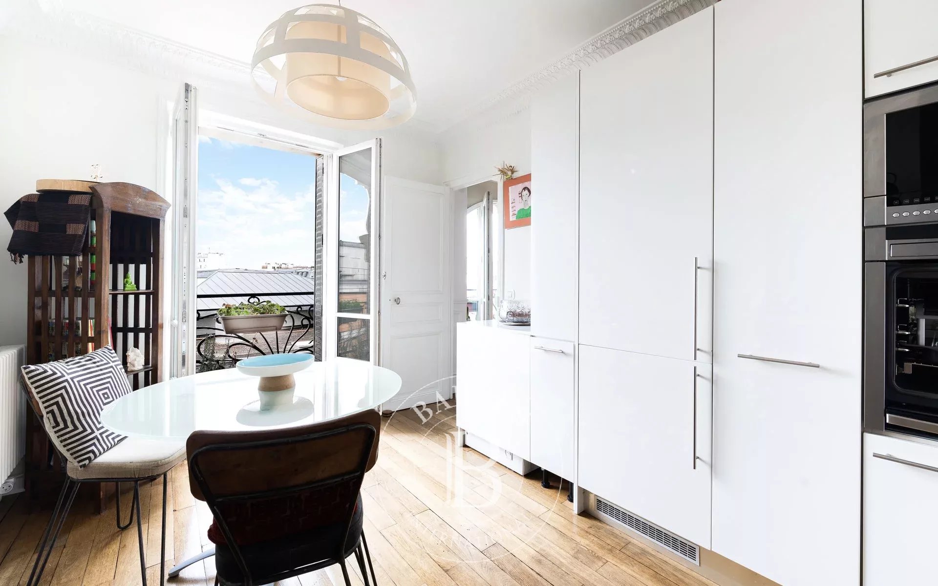 Daire Paris 18ème - picture 5