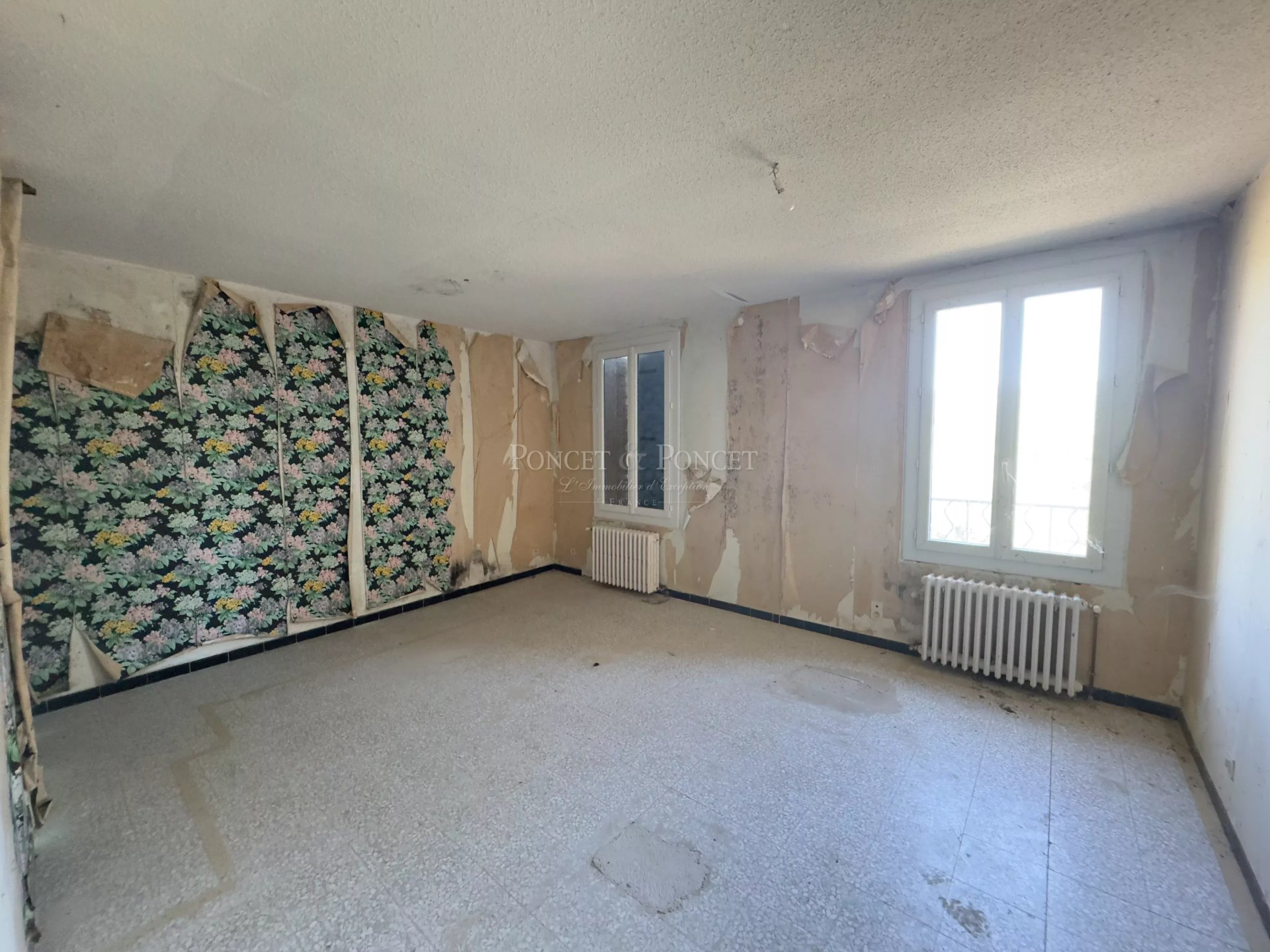 4 Bedroom Villa/Townhouse's Image 8