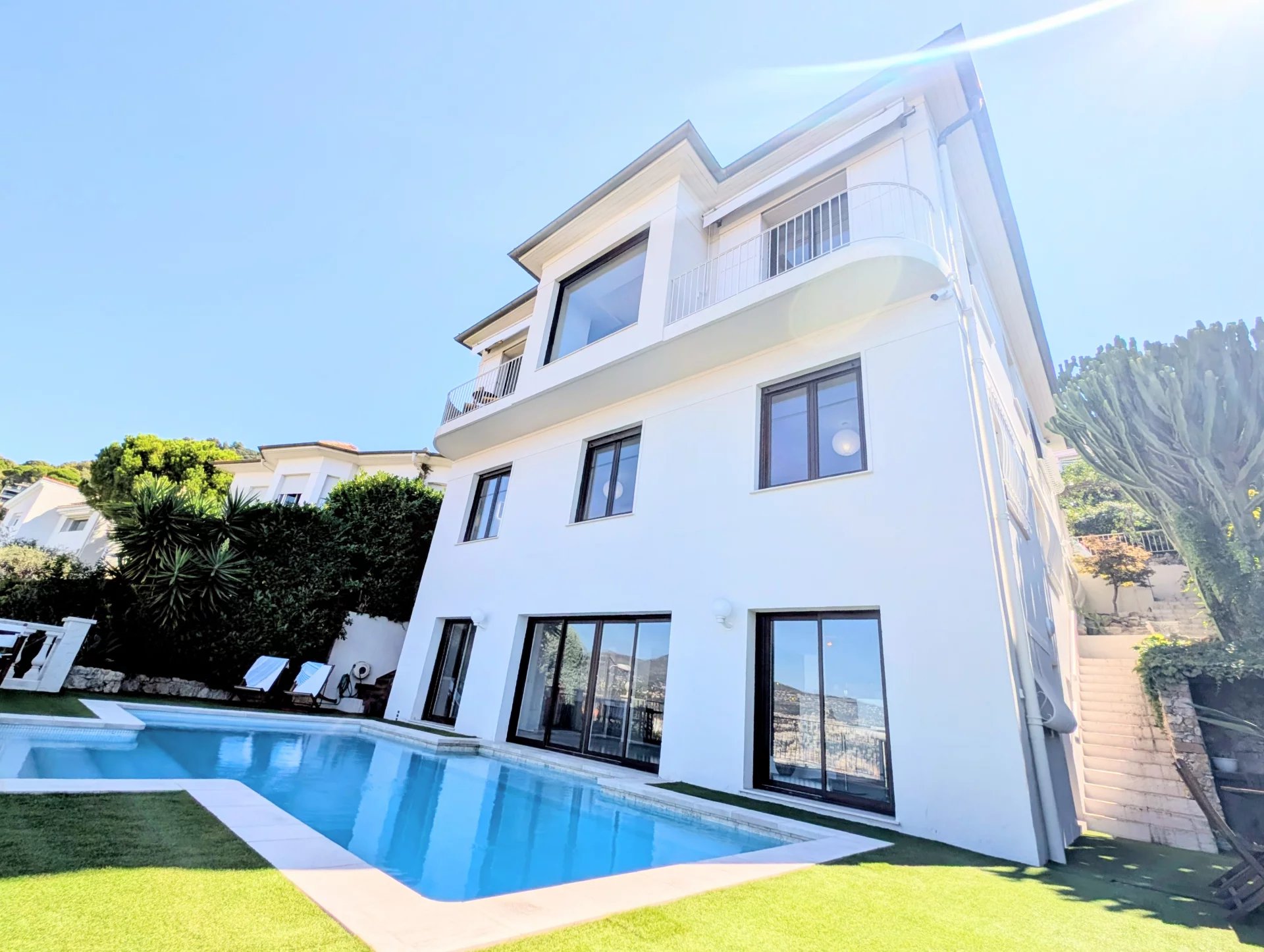 Agence immobilière de 