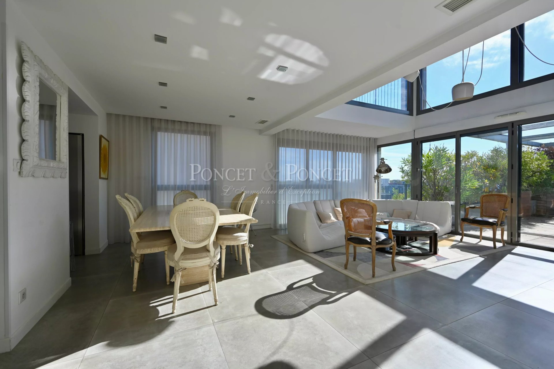 3 Bedroom Apartment/Flat's Image 10