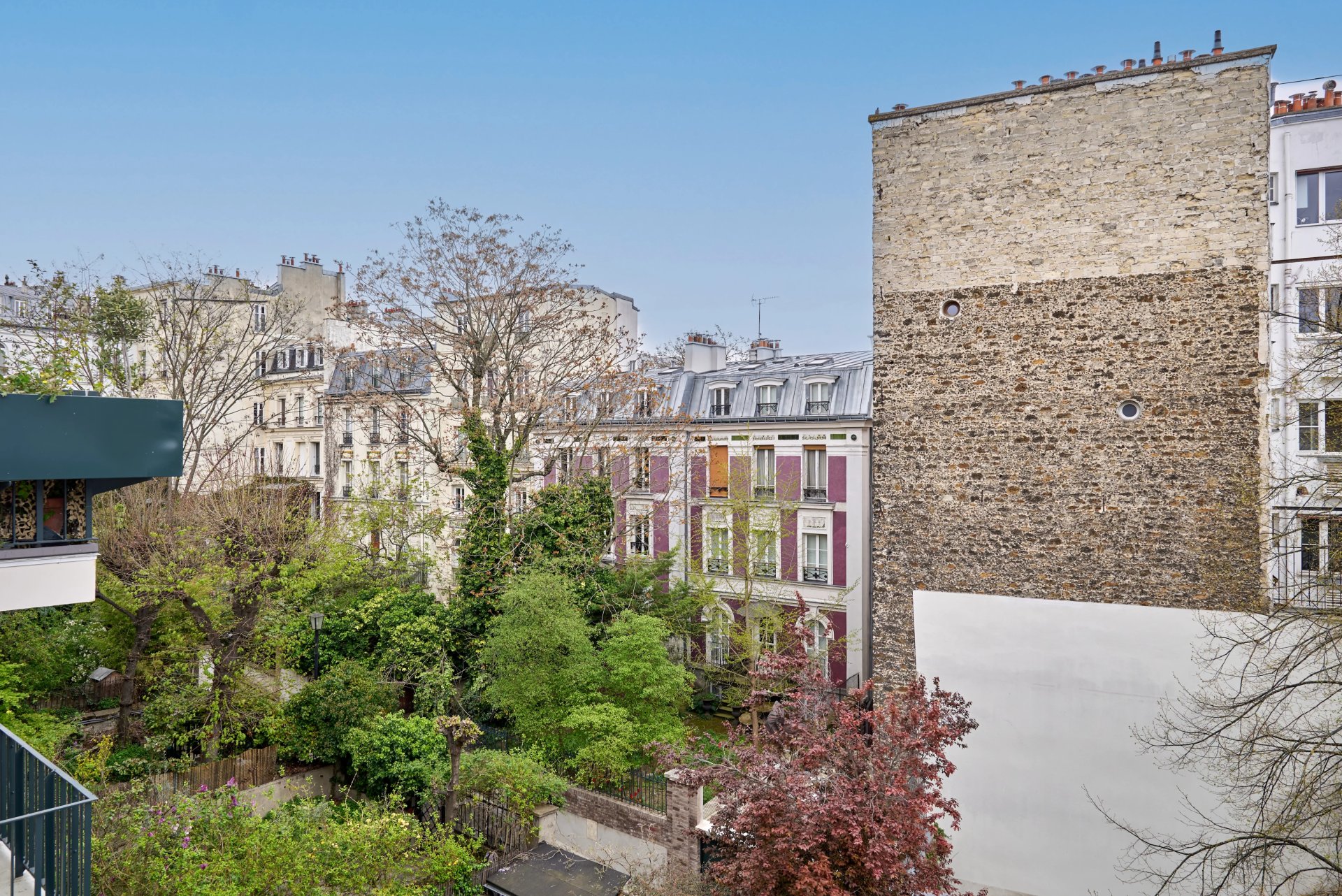 3 Bedroom Villa/Townhouse's Image 17