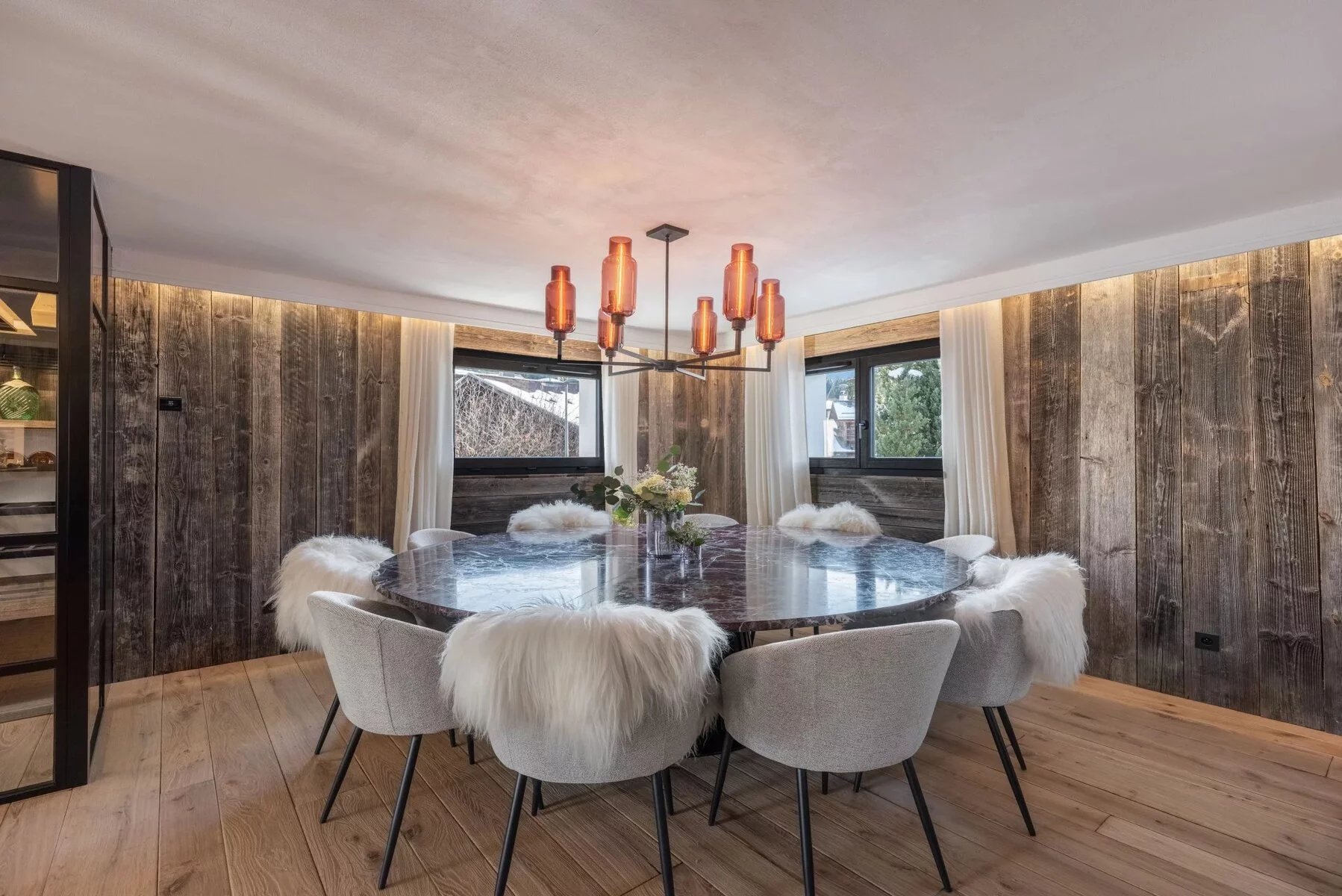 Photo of MEGÈVE - Luxury 5-bedroom chalet in the heart of Megeve