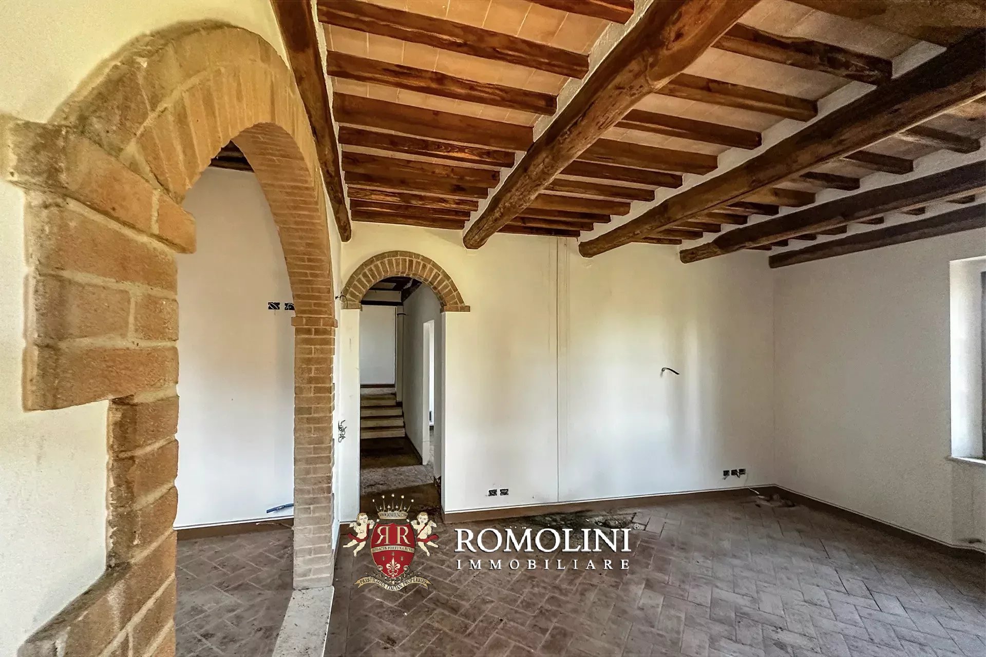4 Bedroom Vineyard's Image 15
