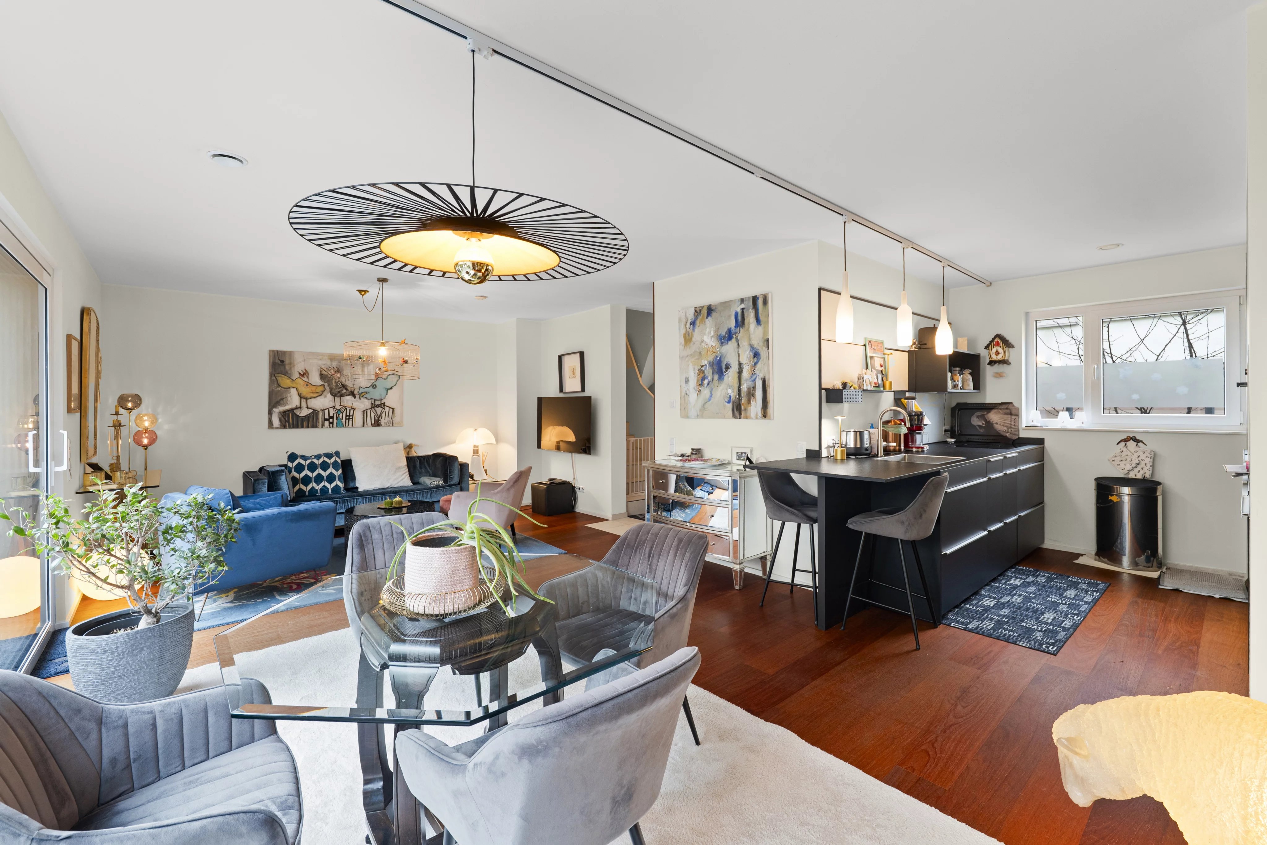 House Sale - Schuttrange - 154 sqm habitable (207 sqm total) - picture 2