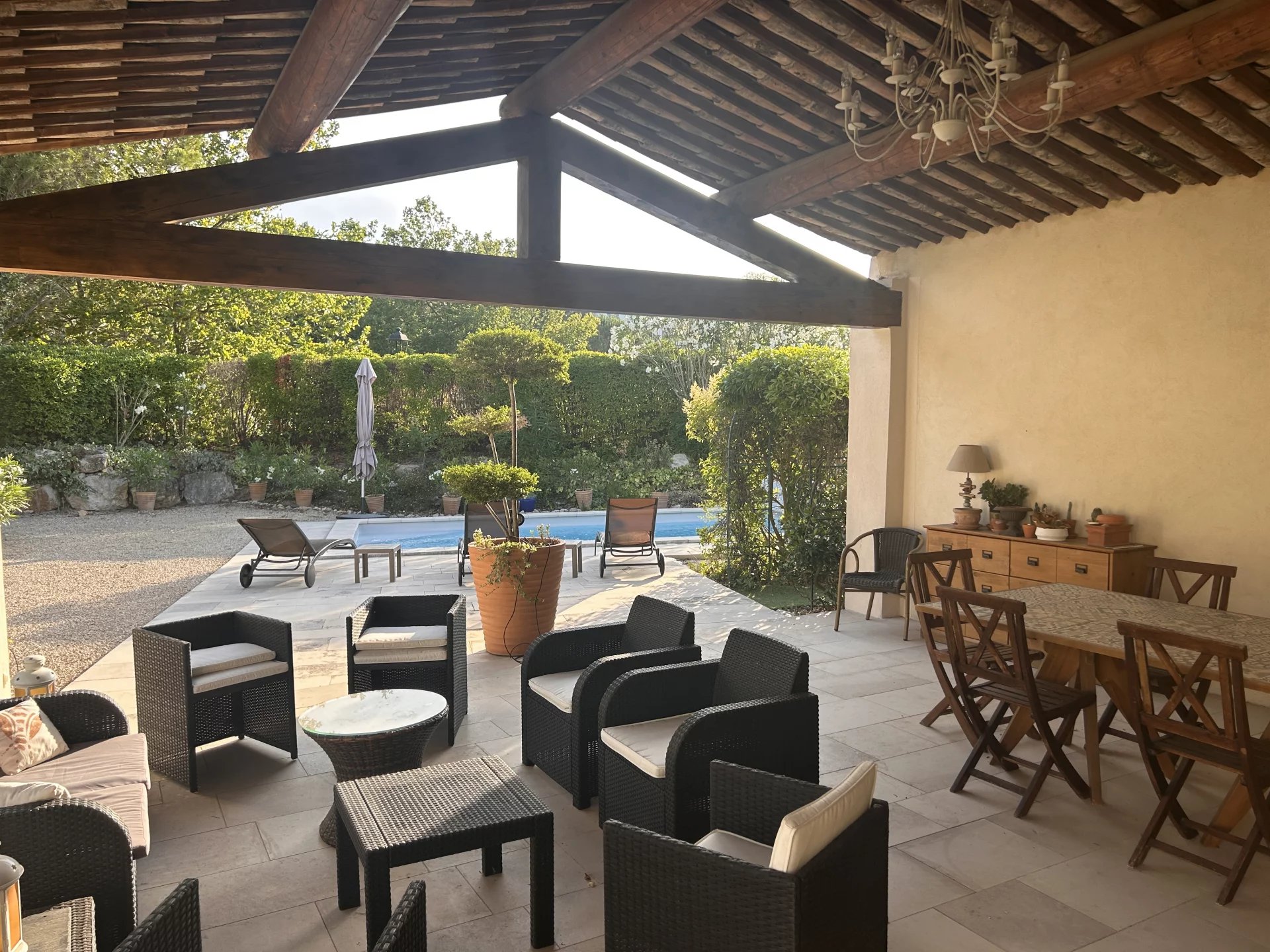 Maison d'Exception au Pont Royal Gof Country Club avec Piscine et Golf