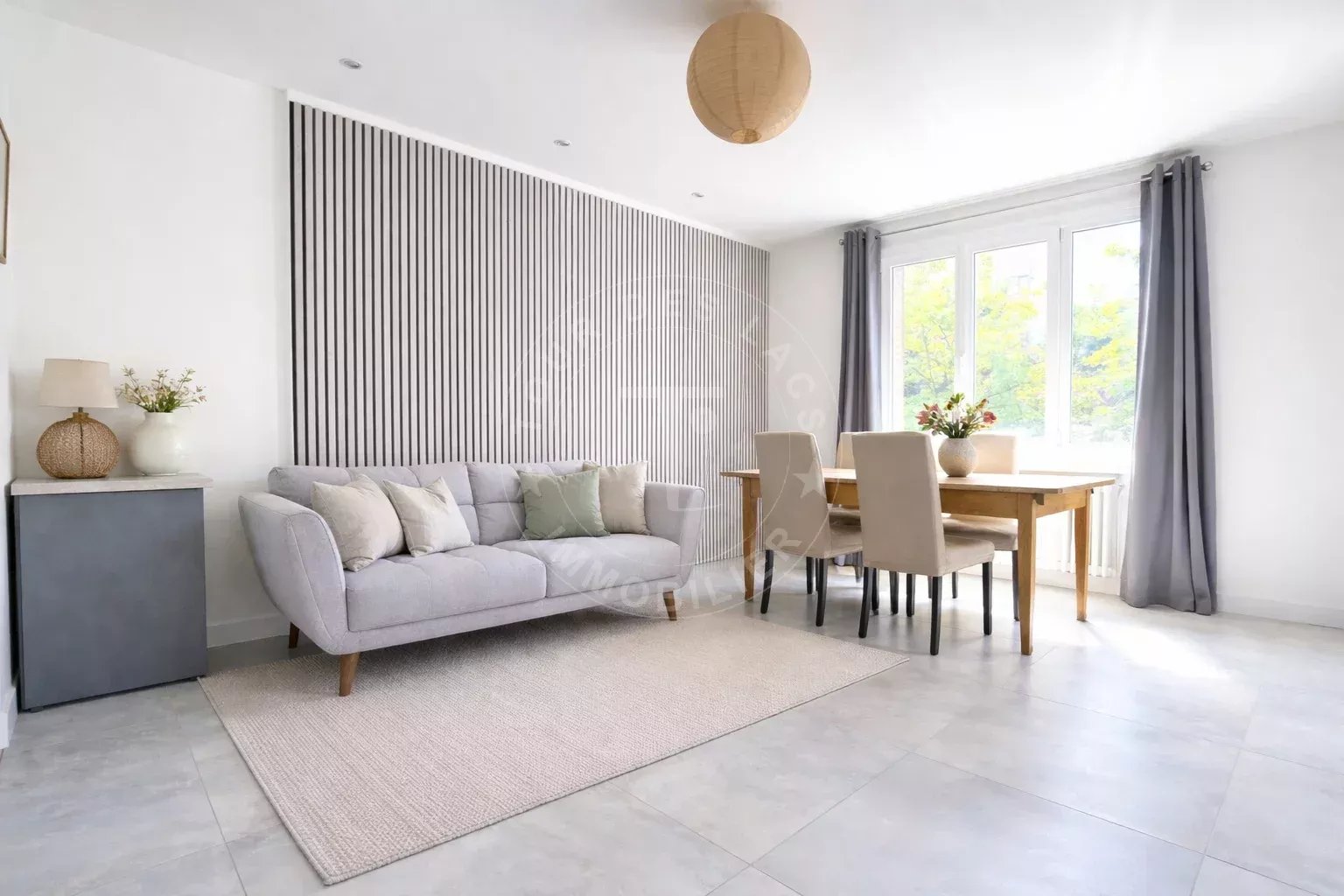 Agence immobilière de 