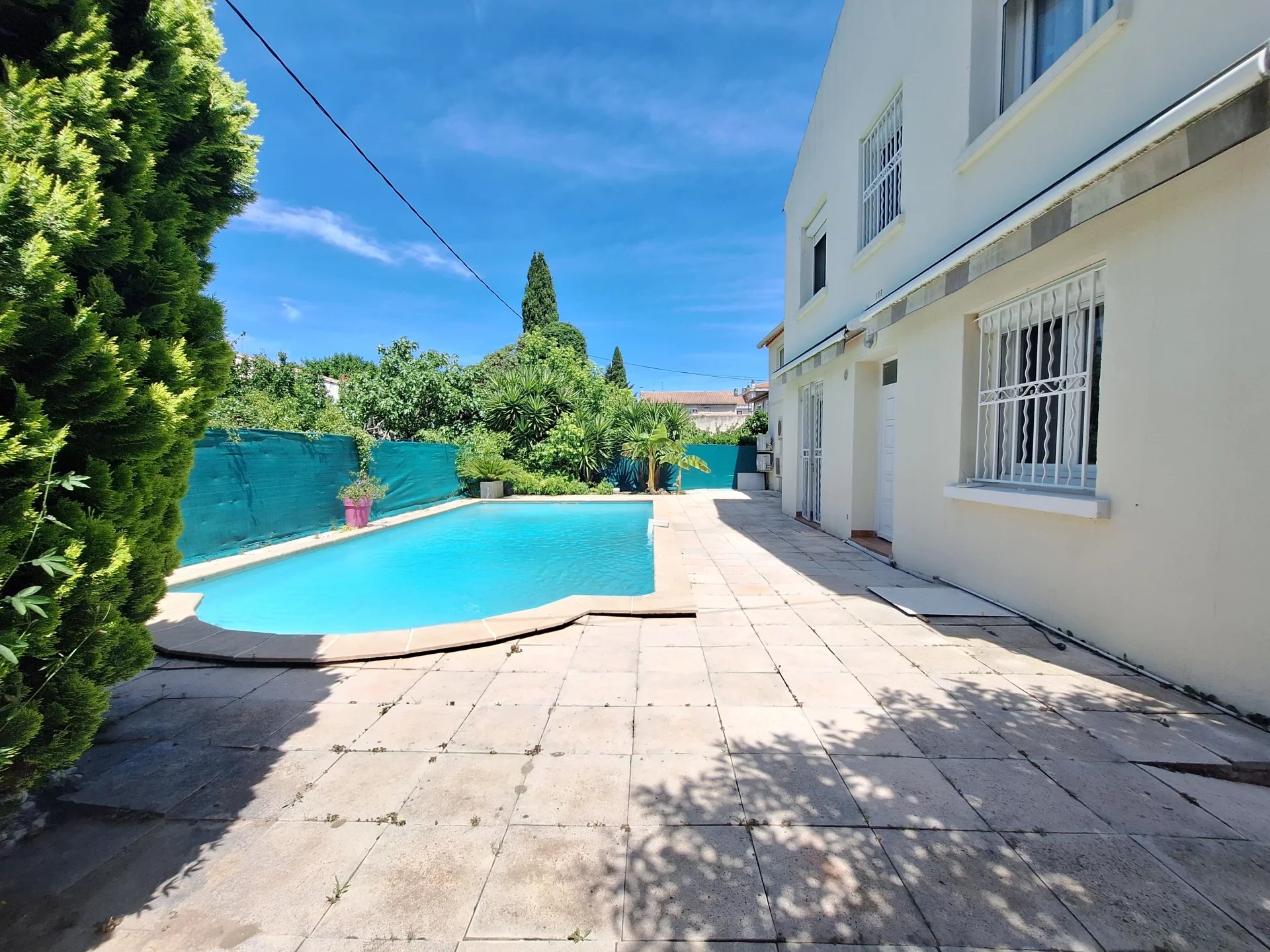 Agence immobilière de 