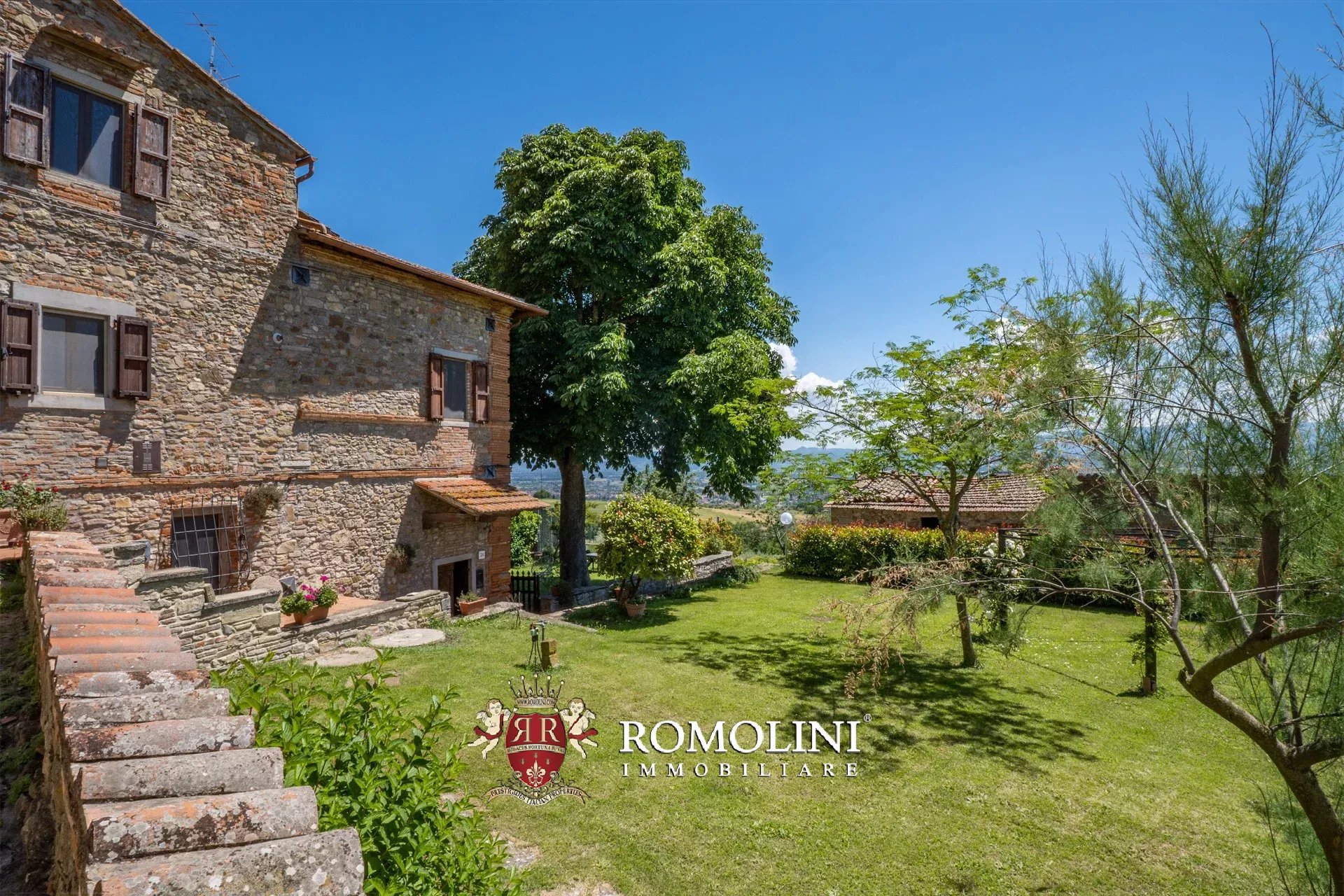 4 Bedroom Villa/Townhouse's Image 11