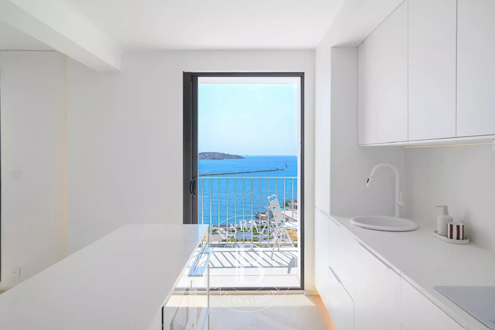 Appartement Marseille 13007  -  ref 87315913 (picture 3)