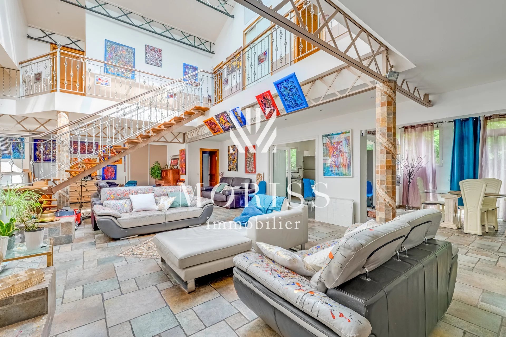 Joinville-le-Pont - Maison familiale de 225 m² avec jardin - Image Array