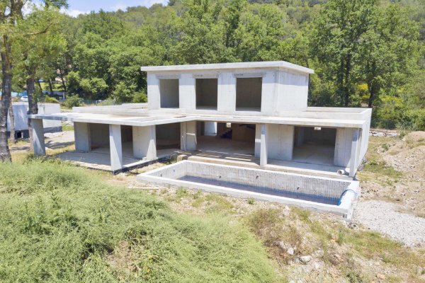 Opio project: contemporary style villa, 4 beds and a pool — photo 1