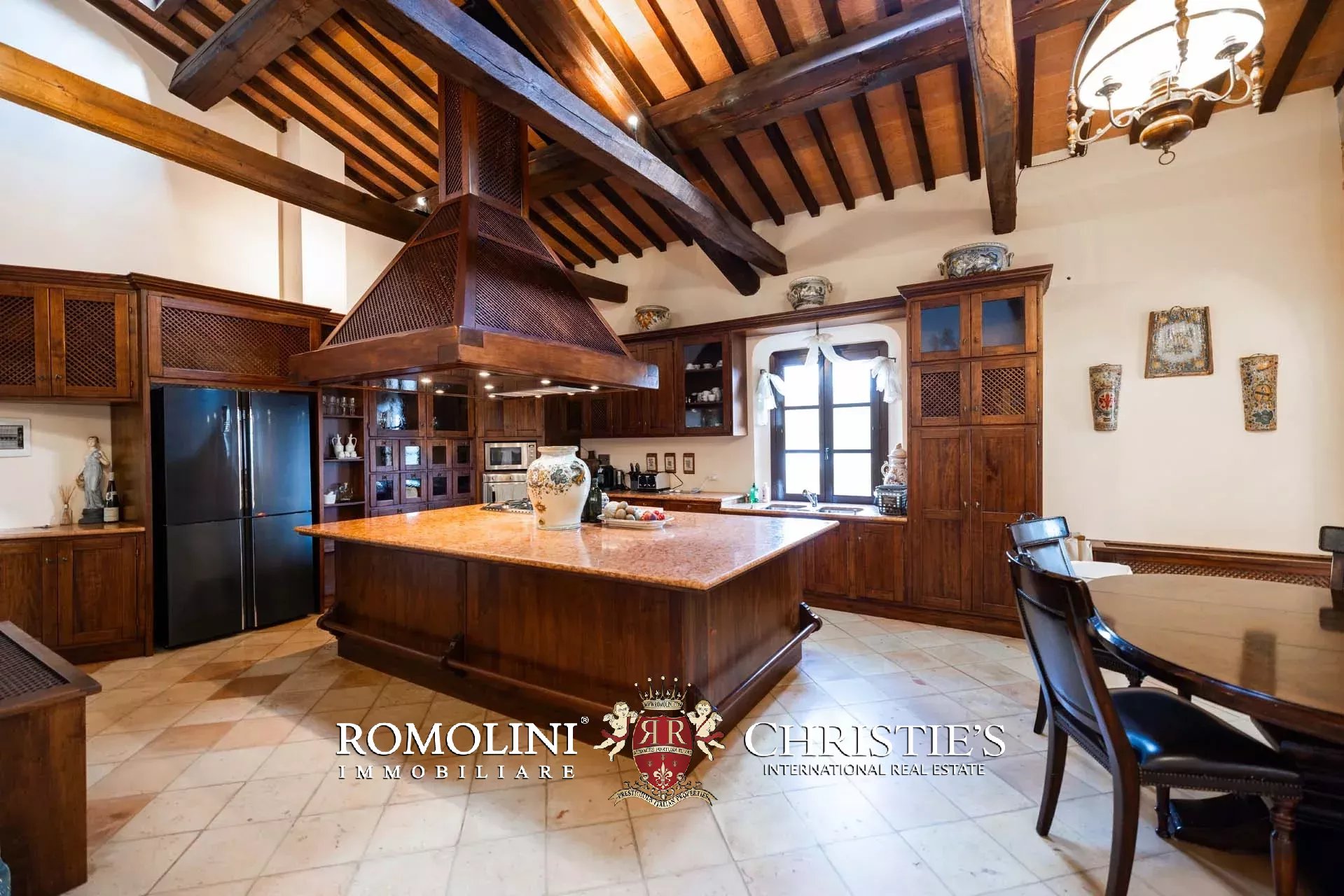 37 Bedroom Villa/Townhouse's Image 180